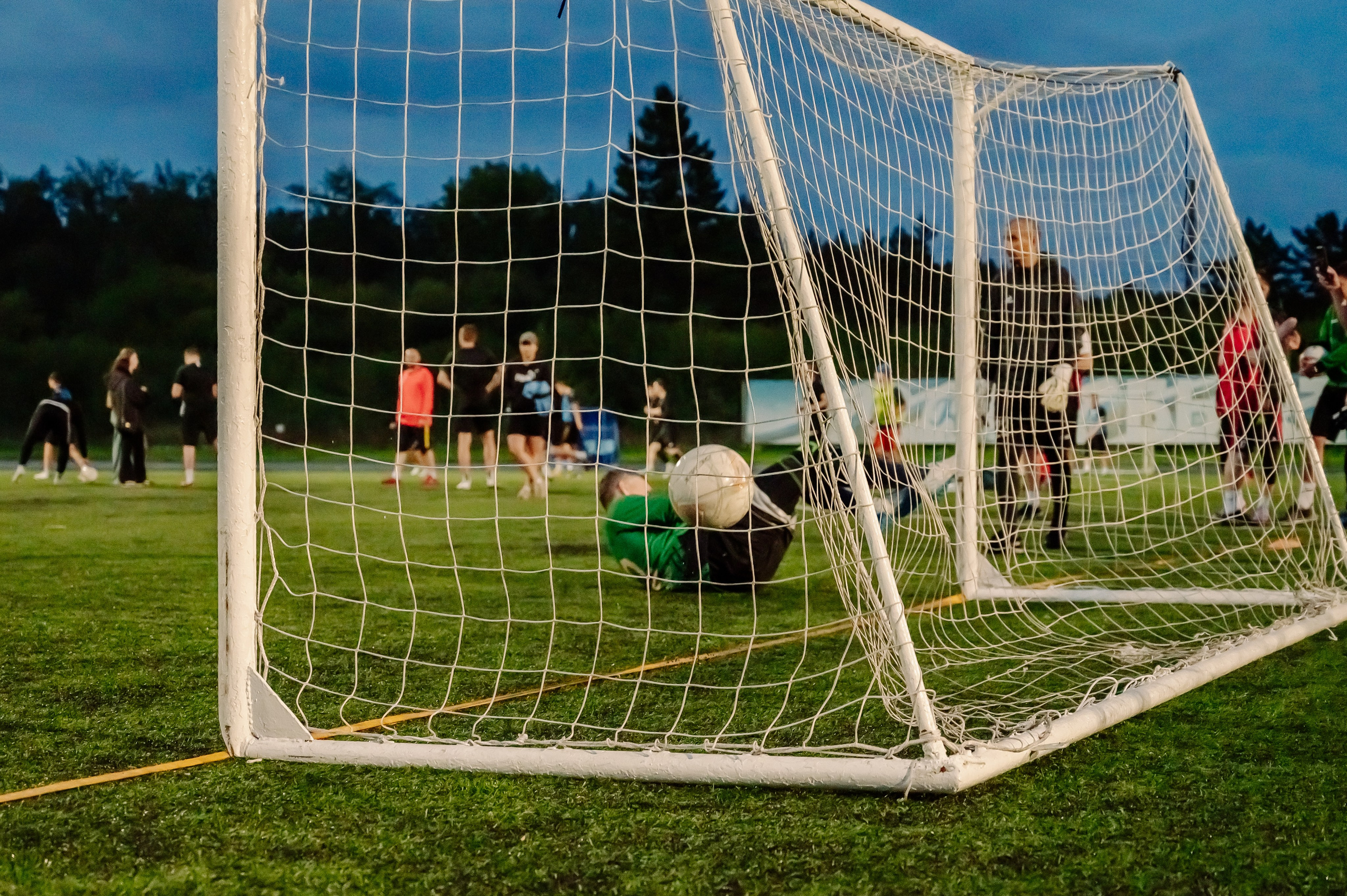 Футбол в Шахтёре 08.2025. Детский фотограф, семейный фотограф и репортажи в Кемерово