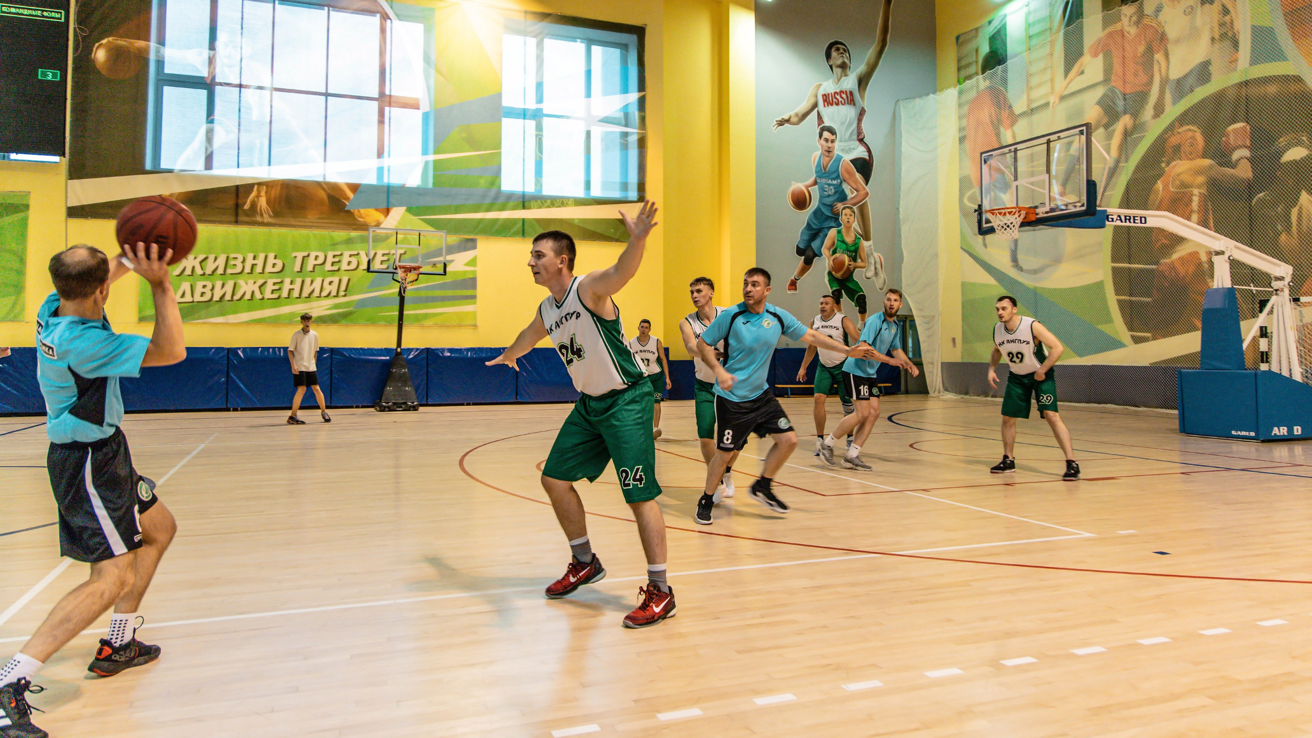 Соревнования по баскетболу в рамках городской спартакиады. Фотограф в Губкинском | Александра Артамонова