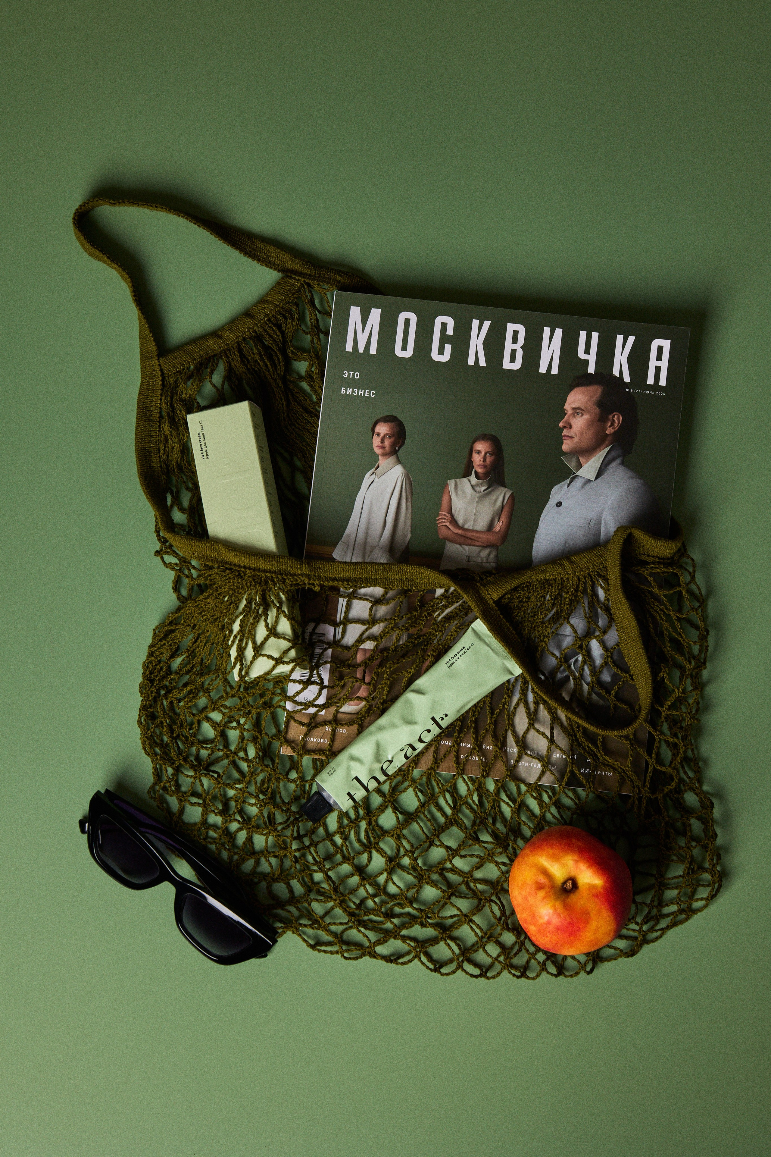 Предметная съемка уходовой и профессиональной косметики, духов, для сайтов, маркетплейсов, рекламы. Предметный фотограф в Москве Дарья Радькович