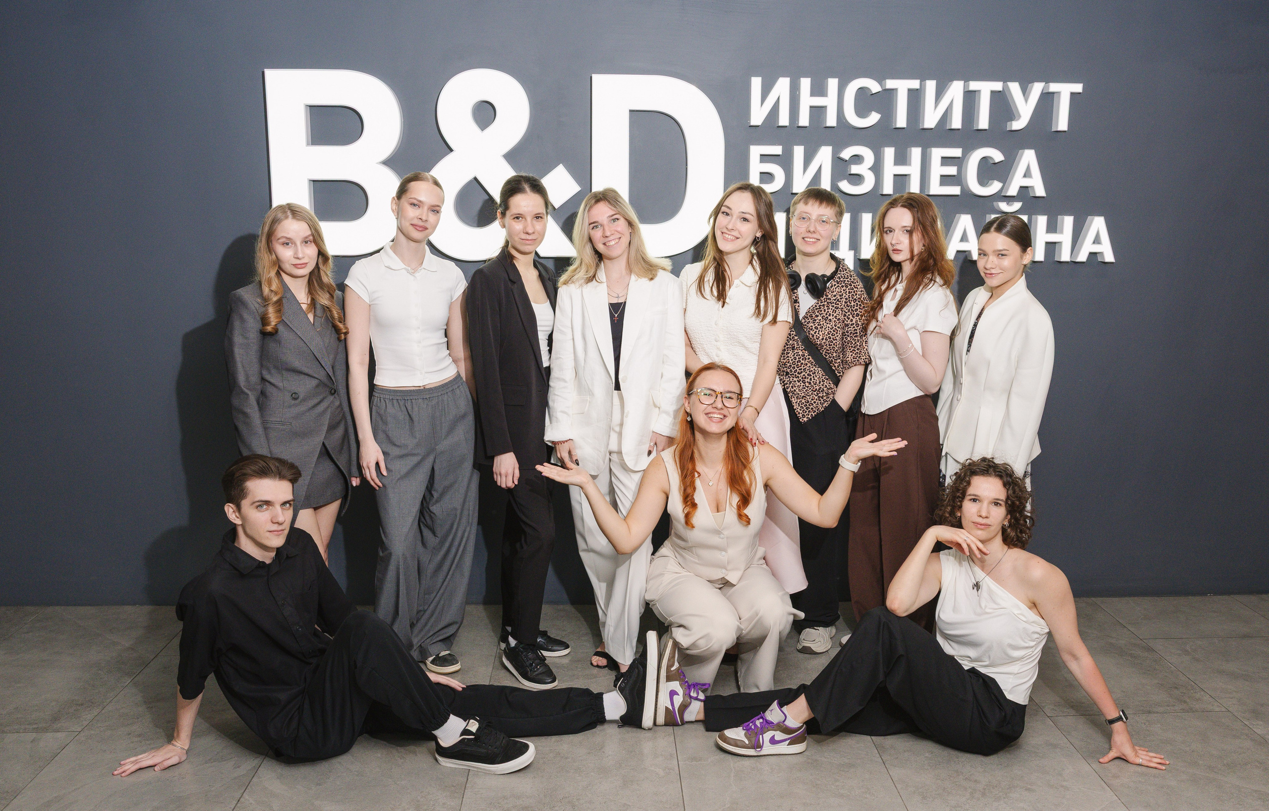 Защиты дипломных проетов B&D. Портретный и ивент-фотограф в Москве Шамиль Хасянзанов