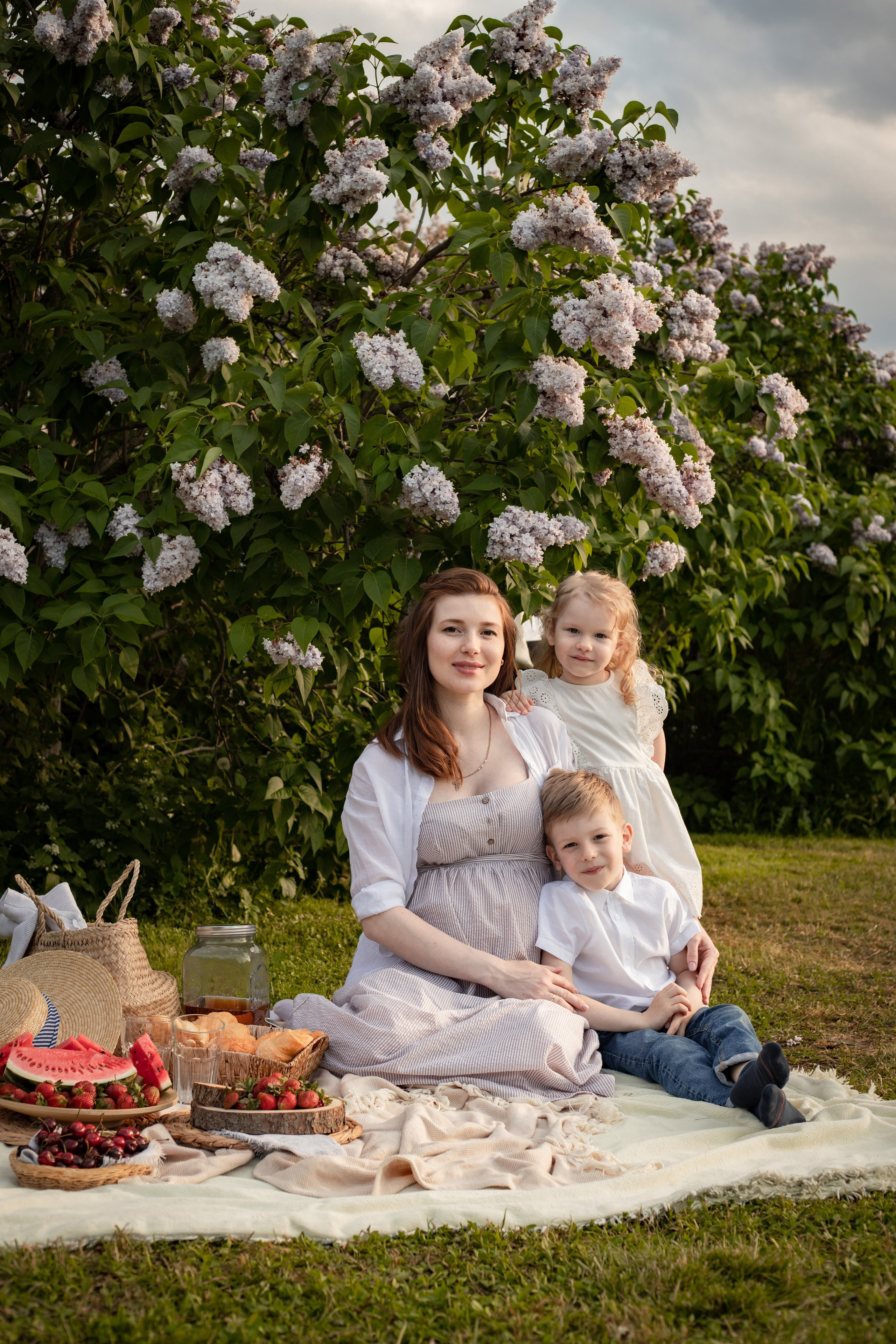 Фотосессия в цветах. Фотограф в Железнодорожном и Балашихе