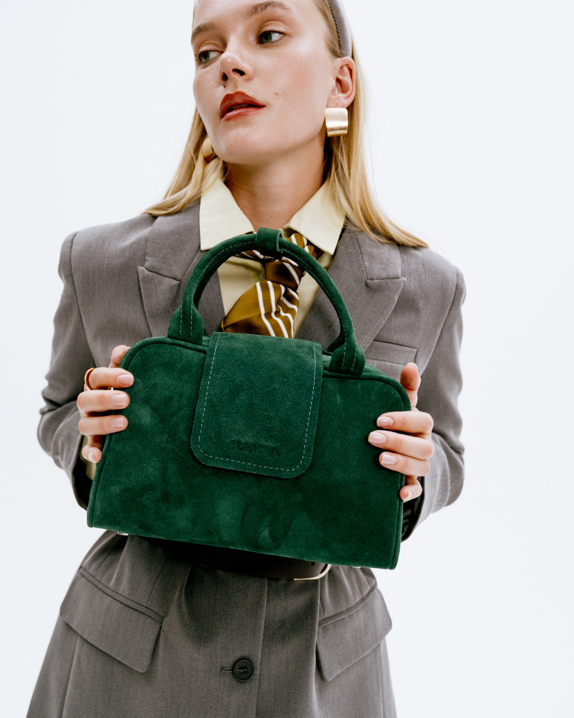 Для бренда jeanova. Фотограф для людей и их брендов