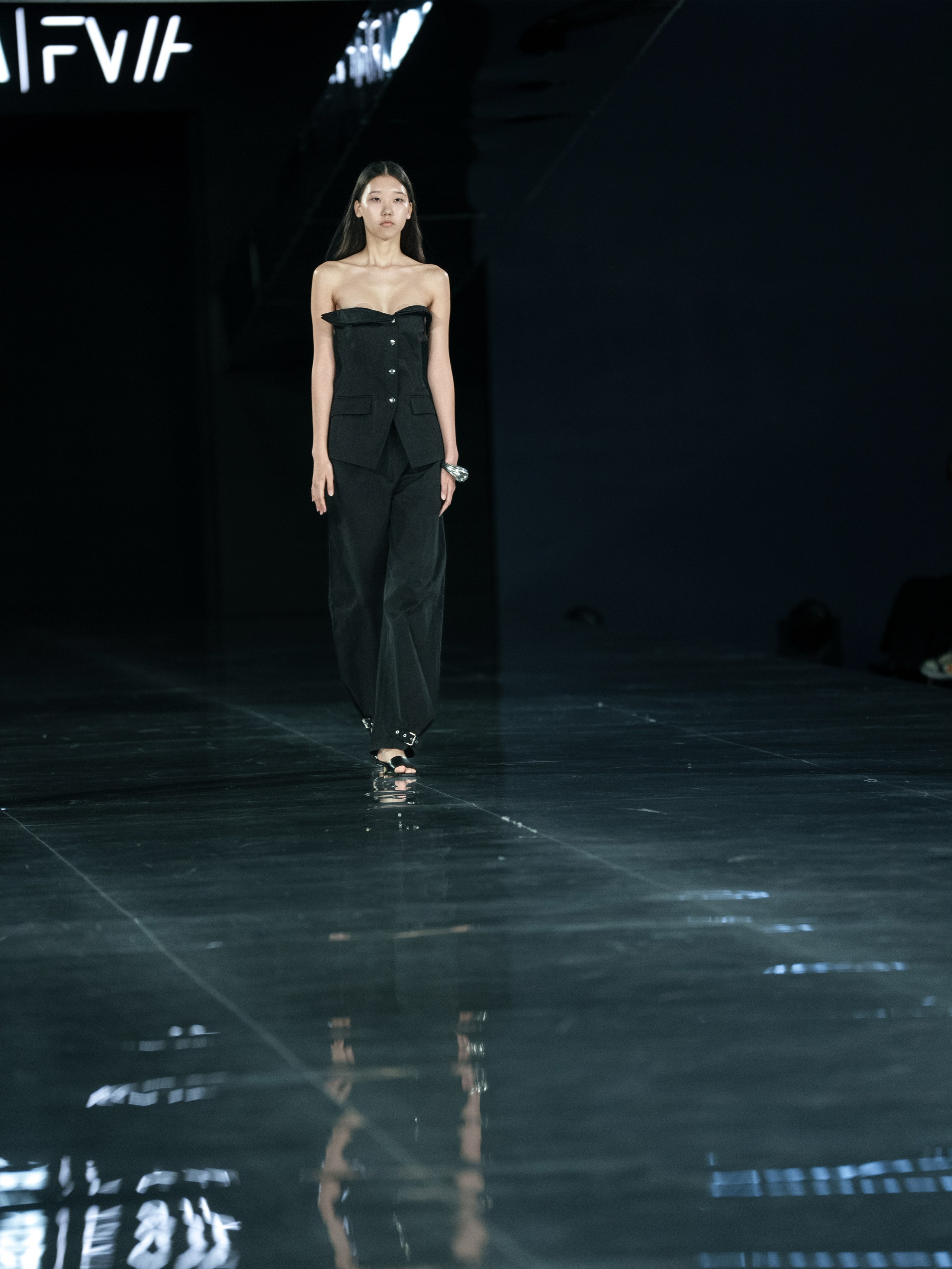 Visa Fashion Week Nanushka. Сайт Алматинского НЮ АРТ, будуар и фэшн фотографа Дениса Карпенко