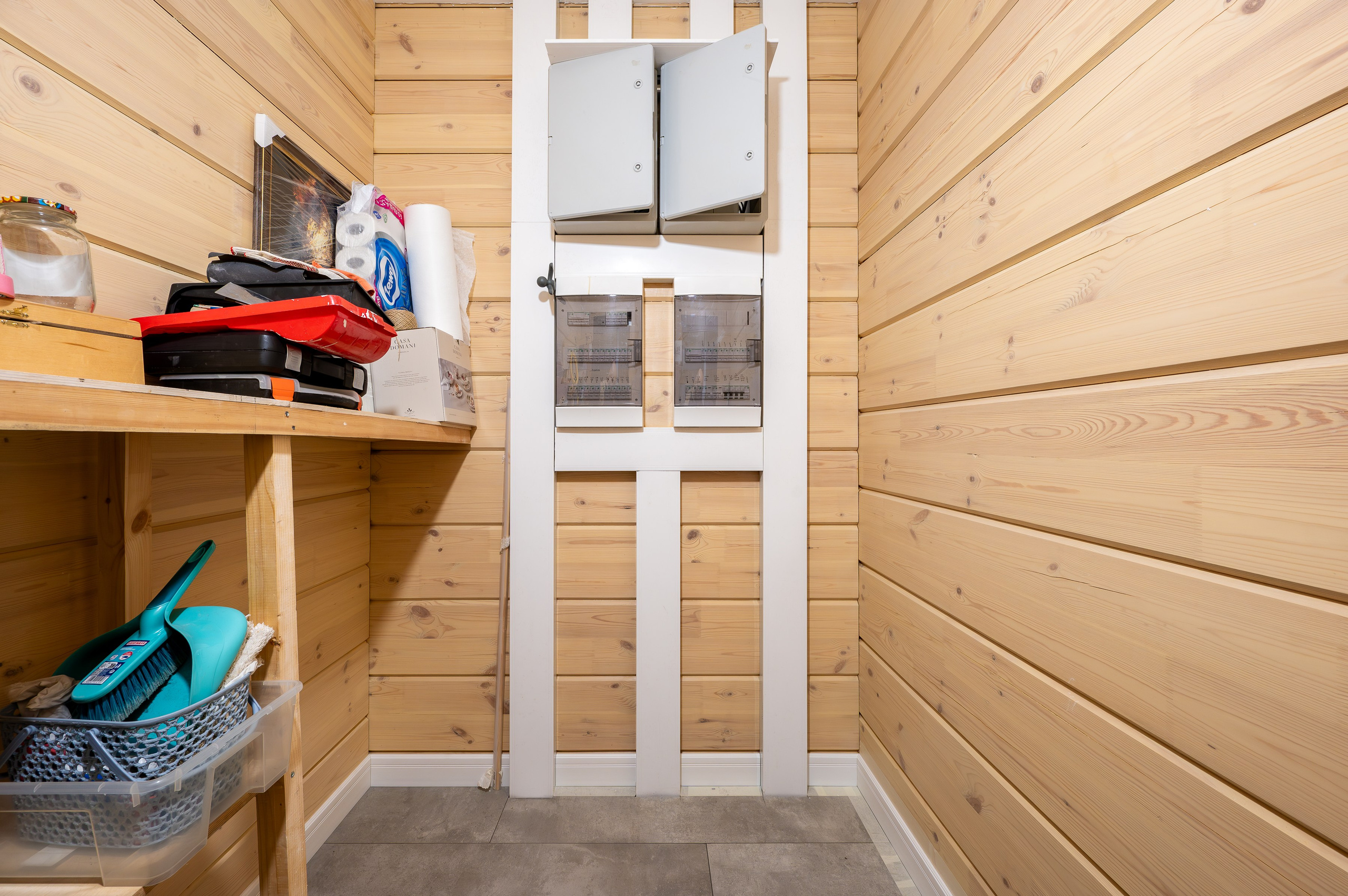 Дом на продажу. Интерьерный фотограф. Фото- видеосъемка недвижимости Санкт-Петербург