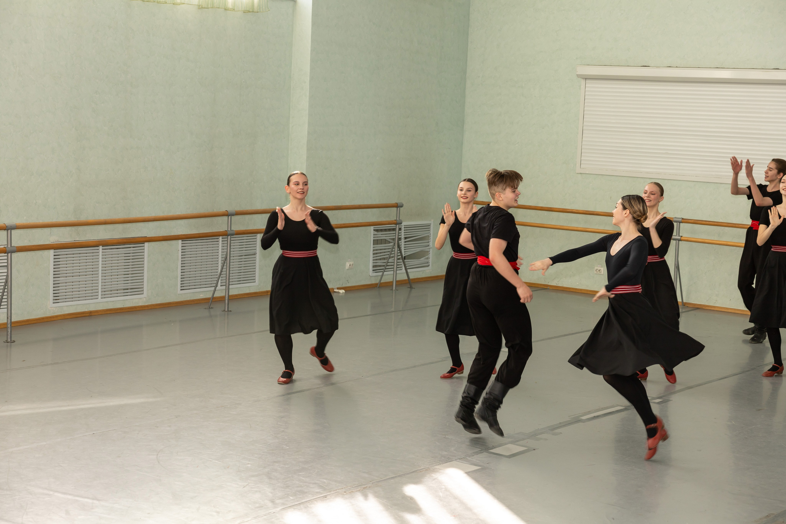 Открытый урок в студии народного танца «Славянский лик». Фотограф в Серпухове Наталья Руденко