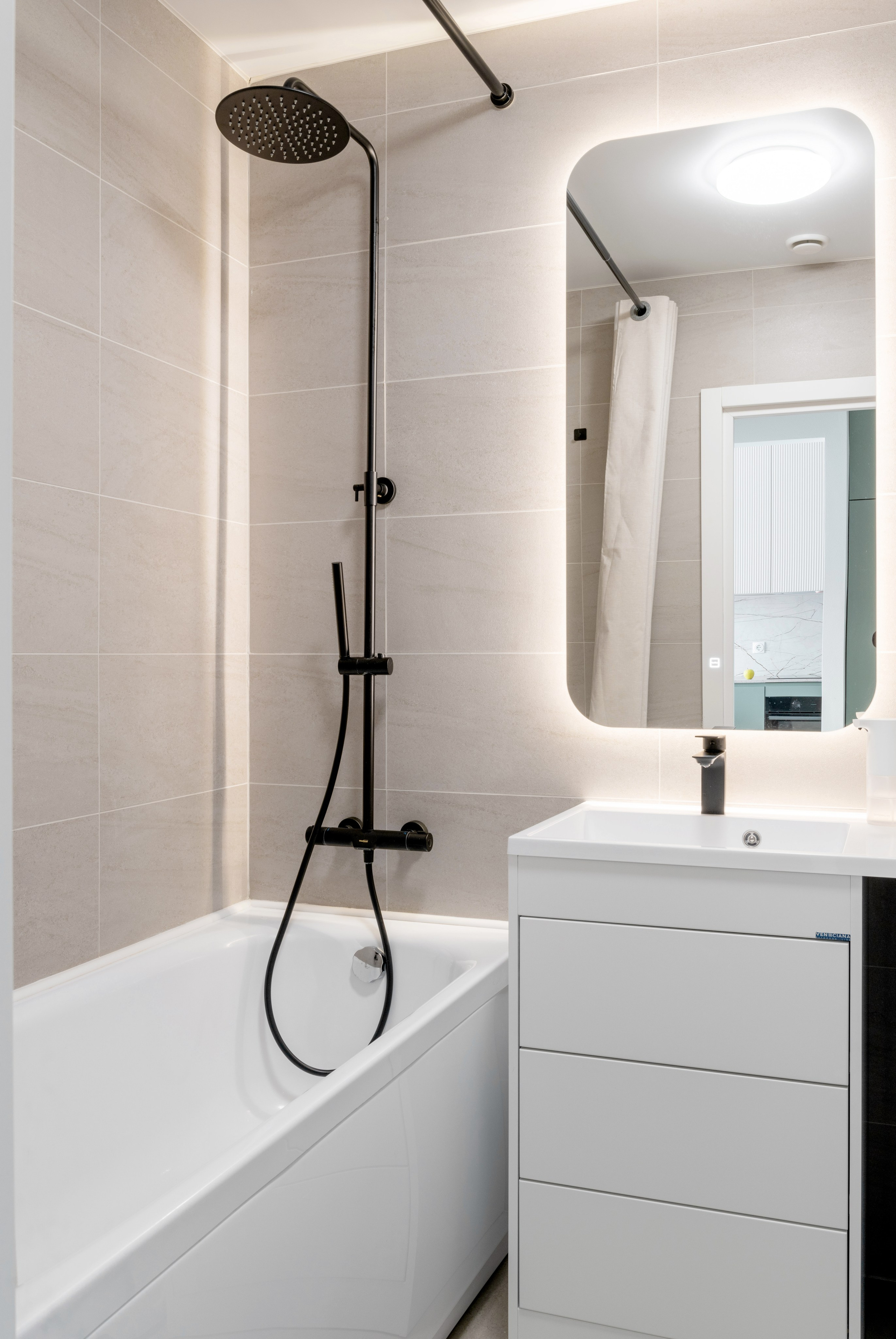 Красноказарменная. Интерьерный, портретный и семейный фотограф в Москве Мария Иринархова