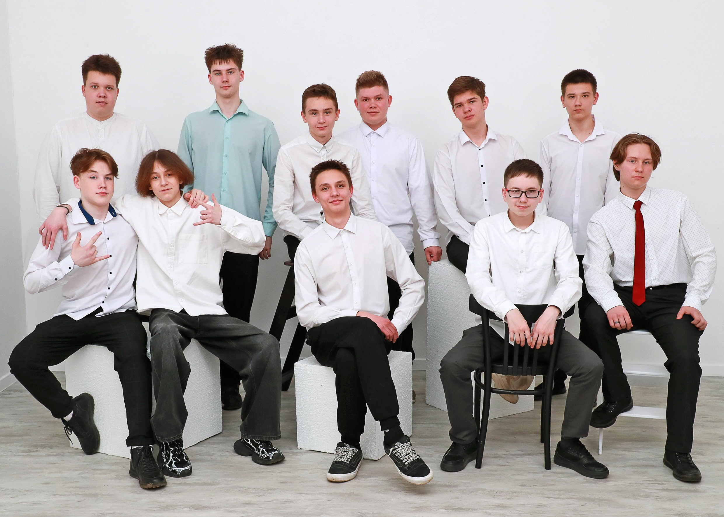 Альбомы для 9 и 11 класса. Создание стильных выпускных альбомов