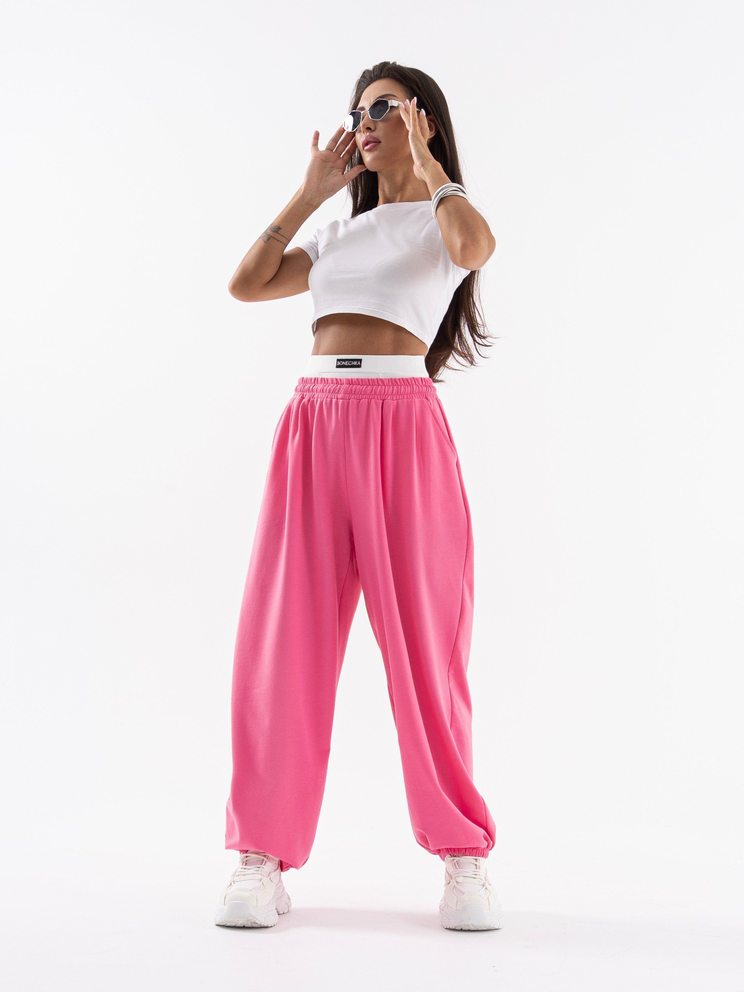 Настя. Фото для маркетплейсов в самых сочных локациях города Сочи