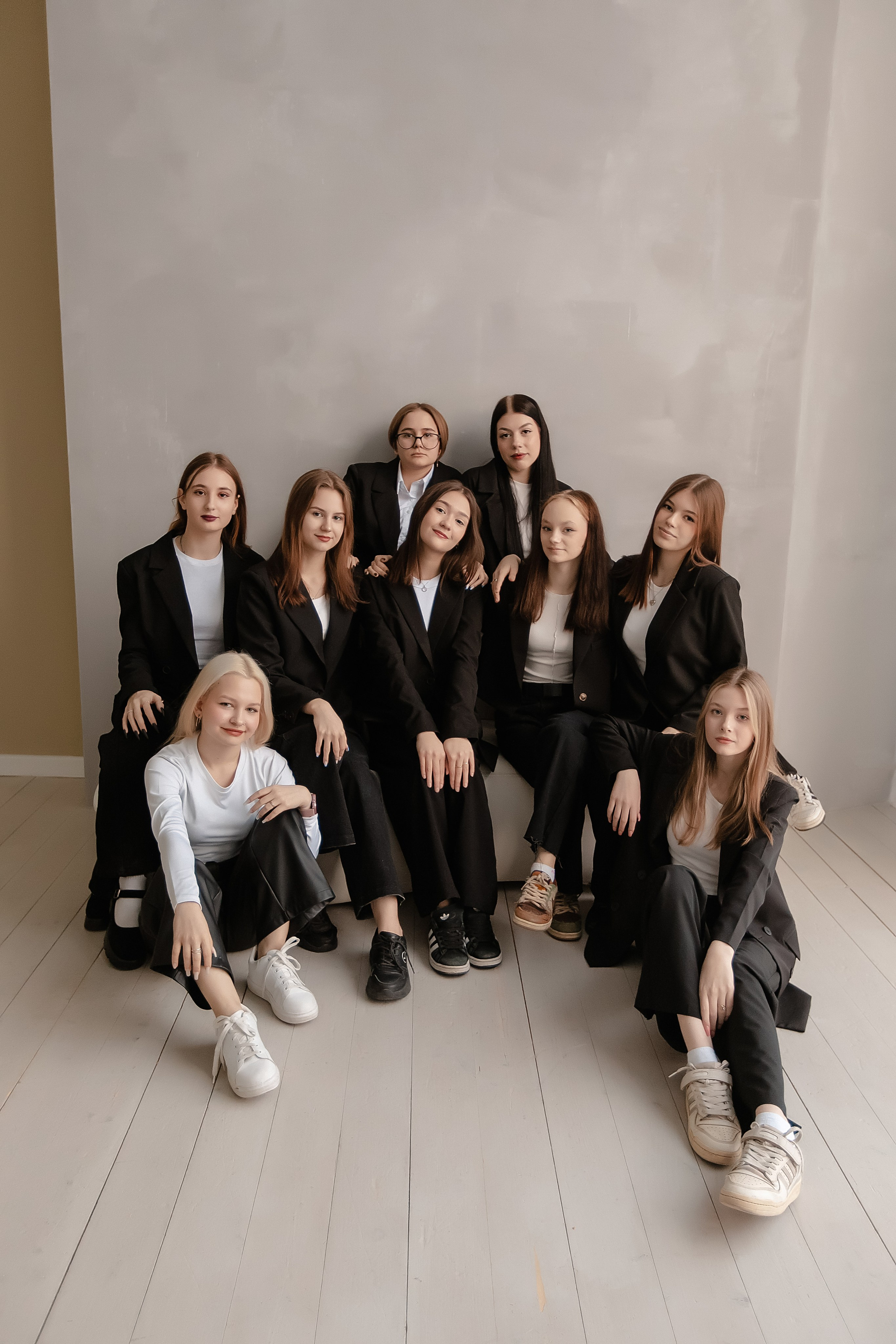 9 класс 2024. Memory Book — Выпускные альбомы в Нижневартовске, Мегионе и Сургуте