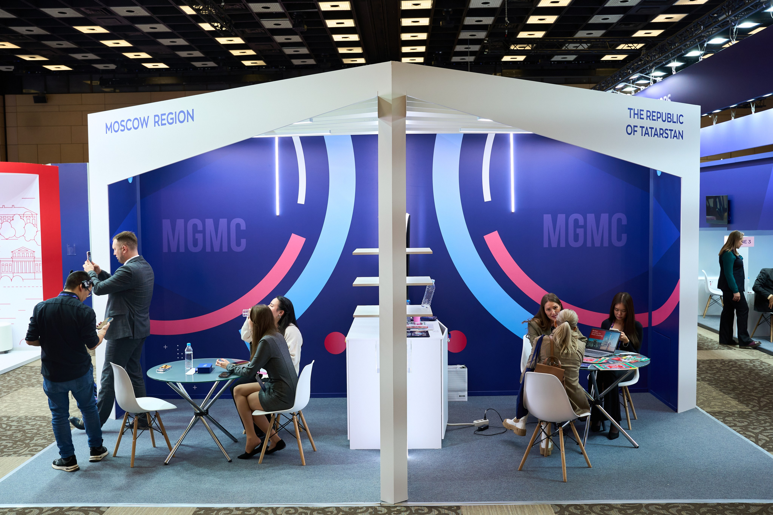 Репортаж «MGMC». Коммерческий, репортажный фотограф в Москве Лейла Мару
