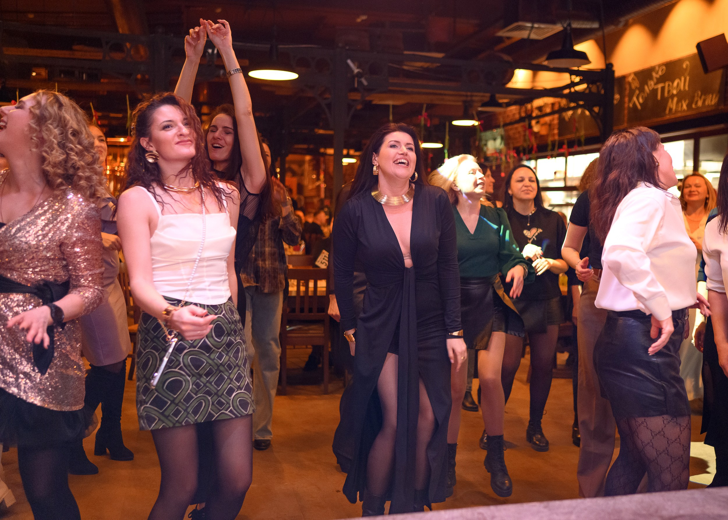 8Марта_МаксБрой. Фотограф Александр Данилов