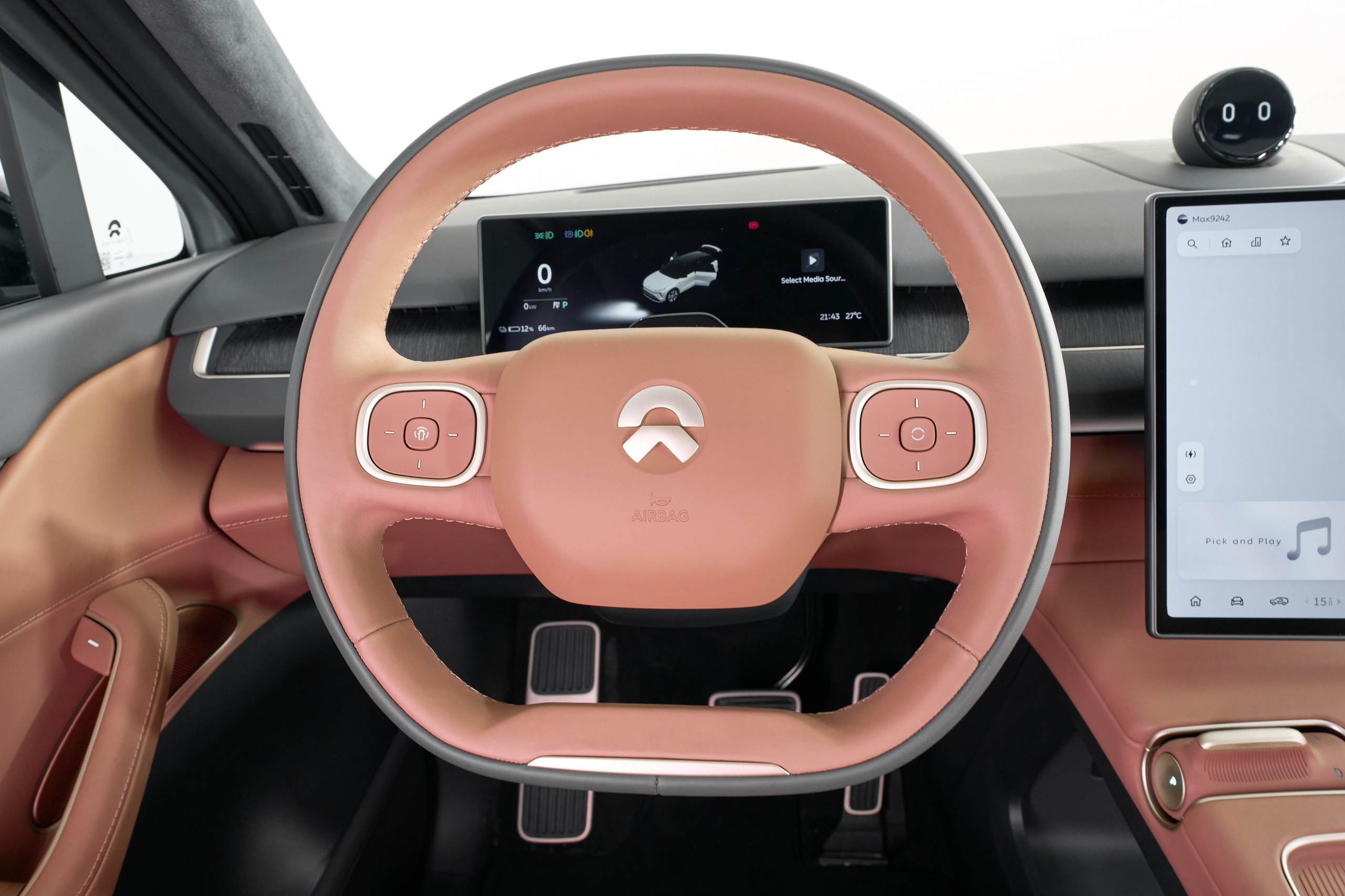 NIO ES8. Фотограф Николай Прокофьев модельные тесты в Москве