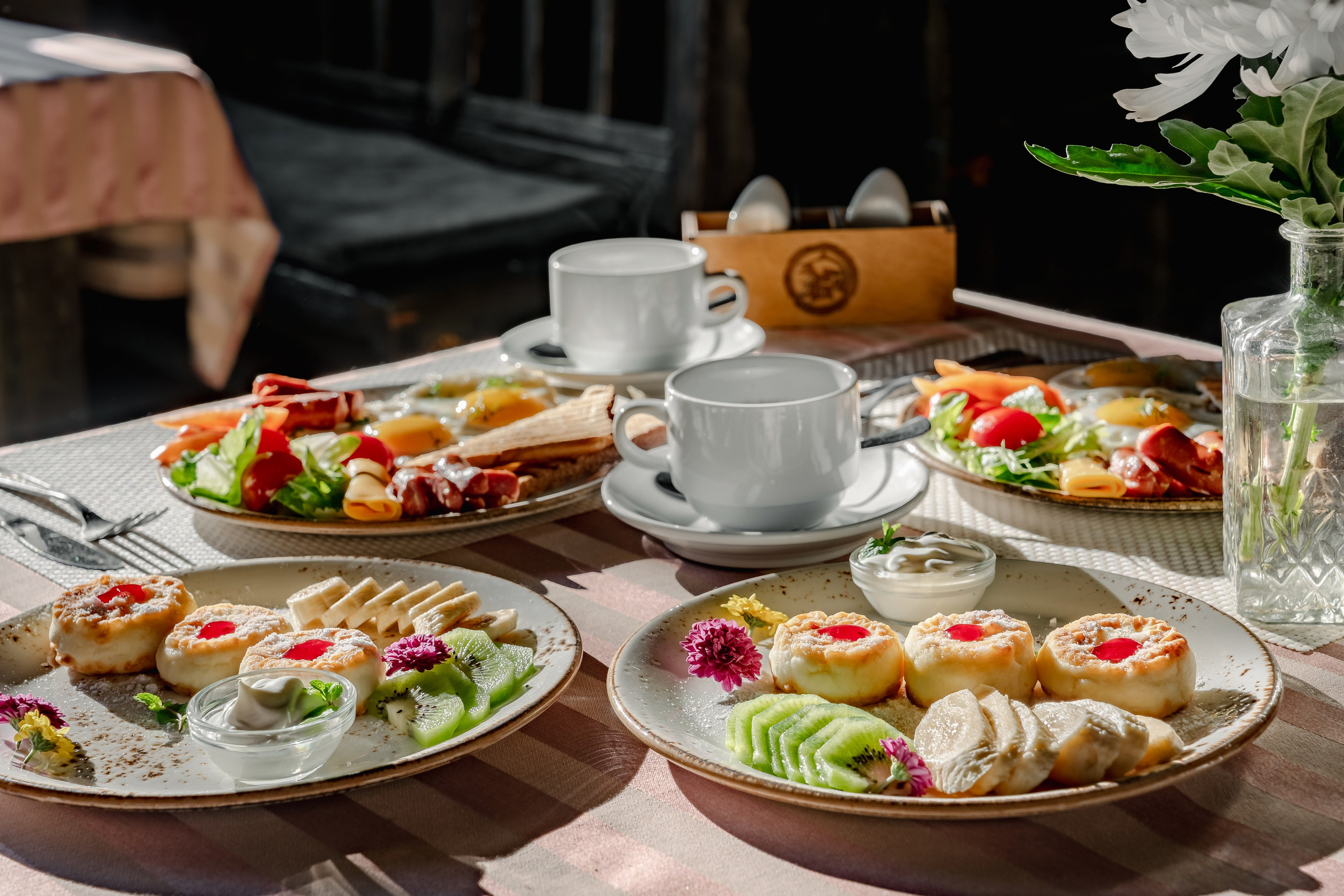 Фотограф меню Сочи. Отельный интерьерный фотограф Сочи