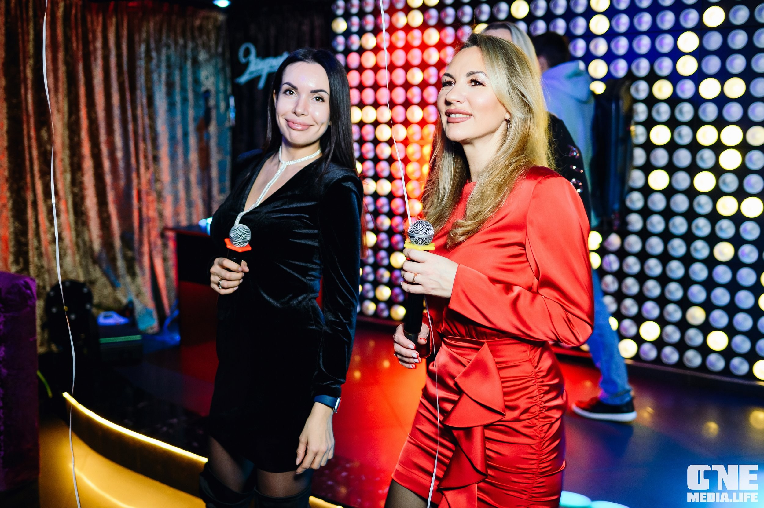 Фоторепортаж из караоке-клуба Эйфория. One Media Life: фоторепортажи, фотоотчеты с мероприятий и заведений