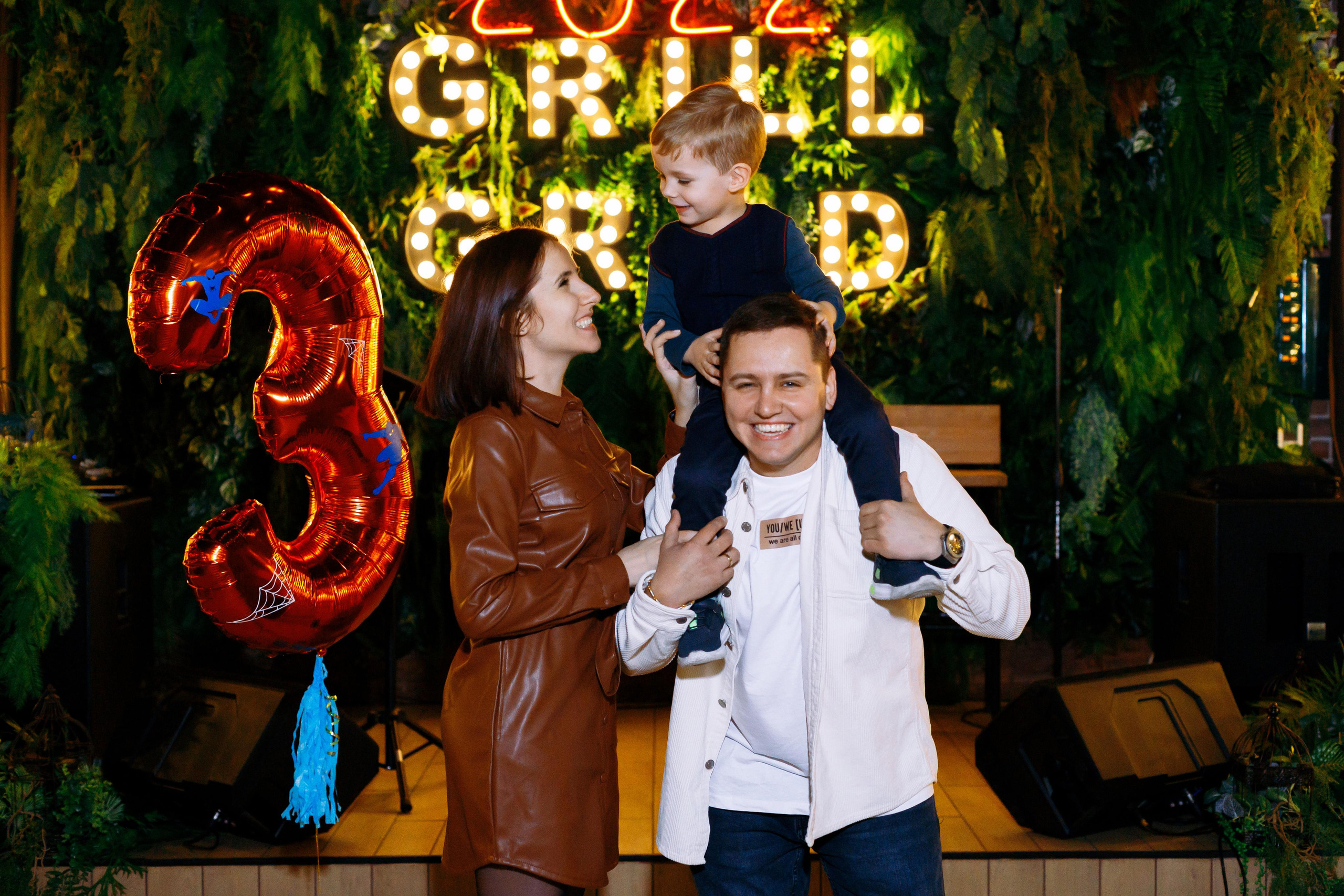 День рождения в Гриль Граде. Фотограф Александра Сыщенко