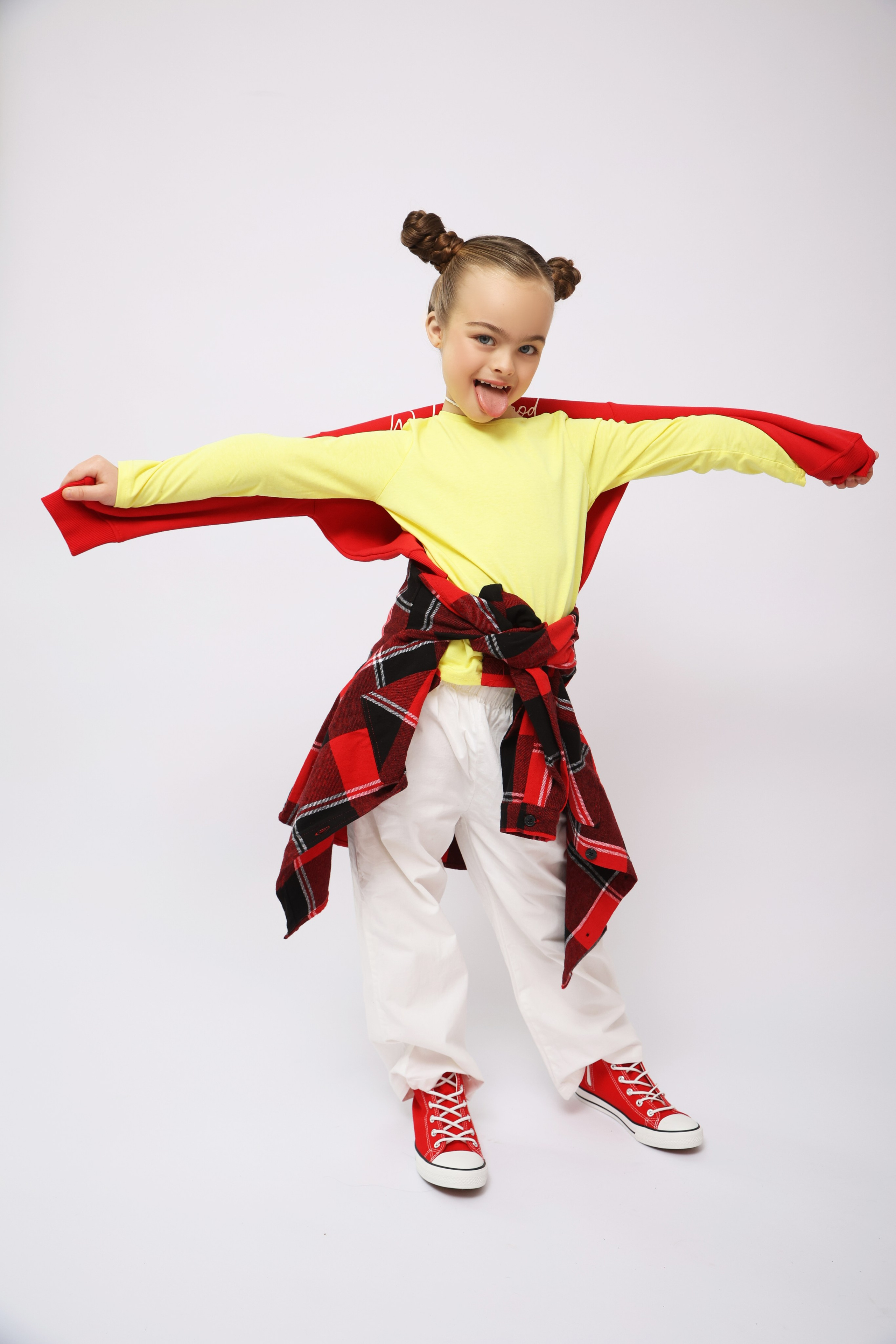 MILANA. Модельная студия MIA Models