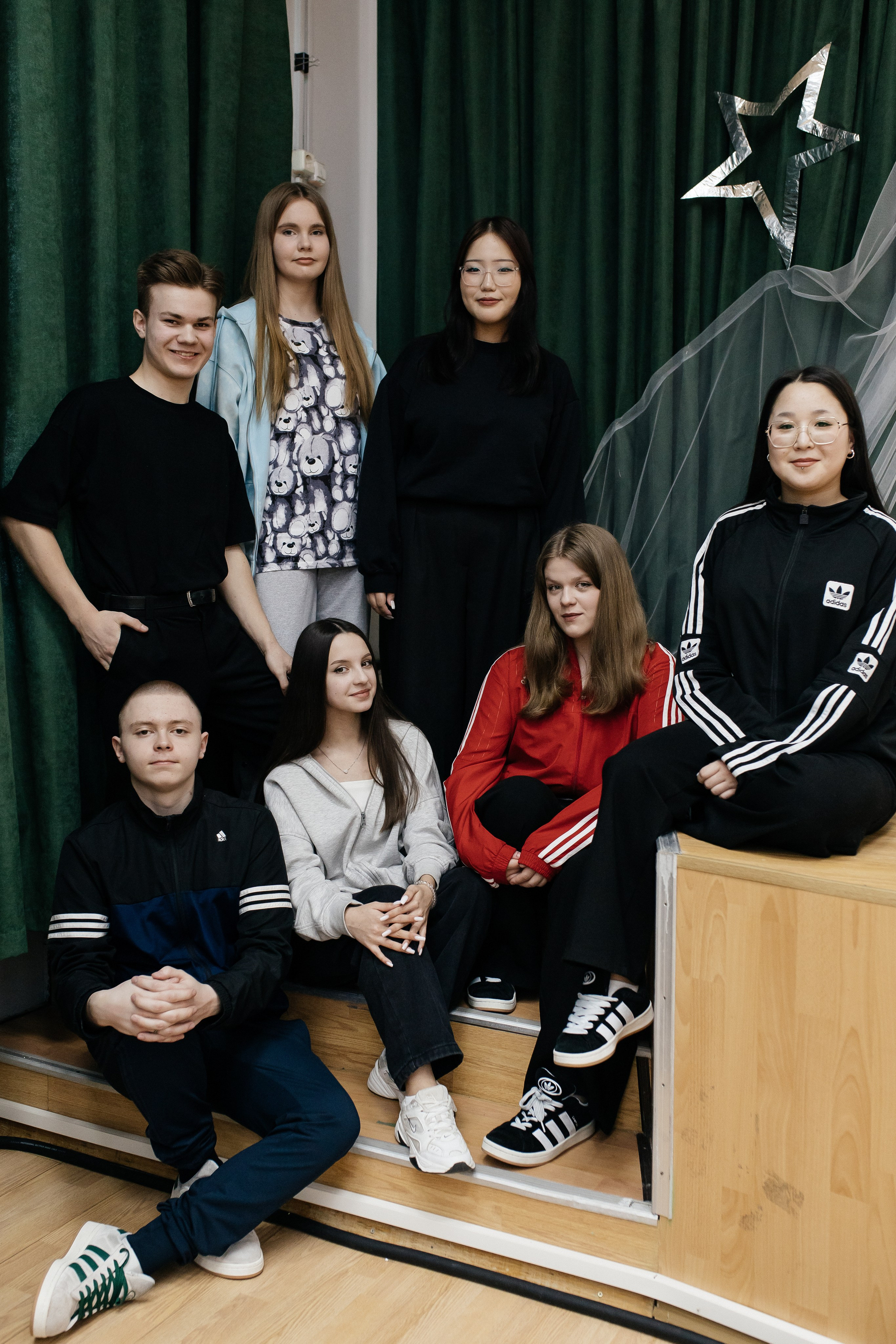 Старшая школа. Литовкина Анастасия фотограф, выпускные альбомы г. Мирный