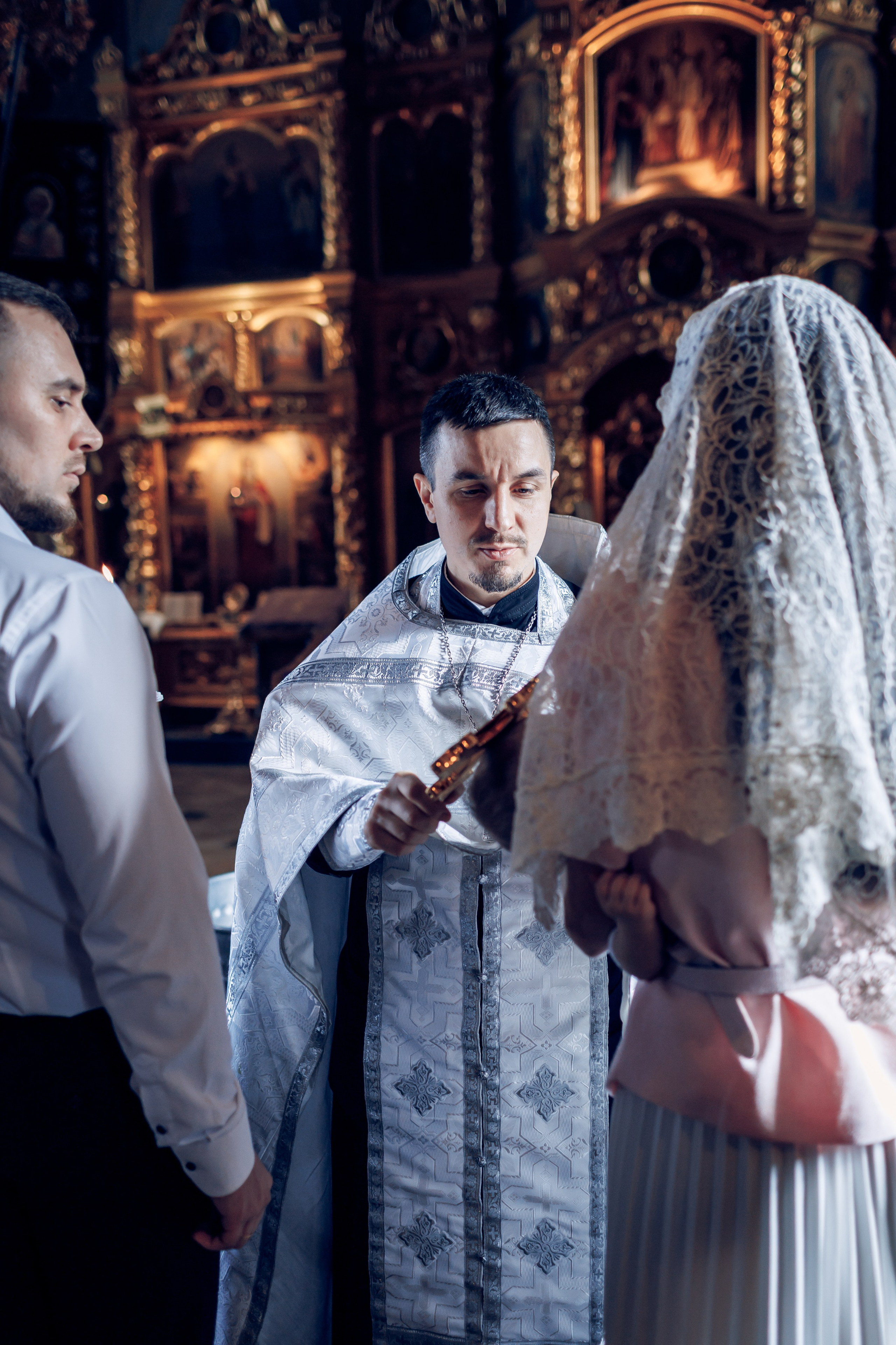 Крещение в Храме Святого Уара Мученика в Вешках. Профессиональный фотограф в Москве и Мо Мария Шантарёва