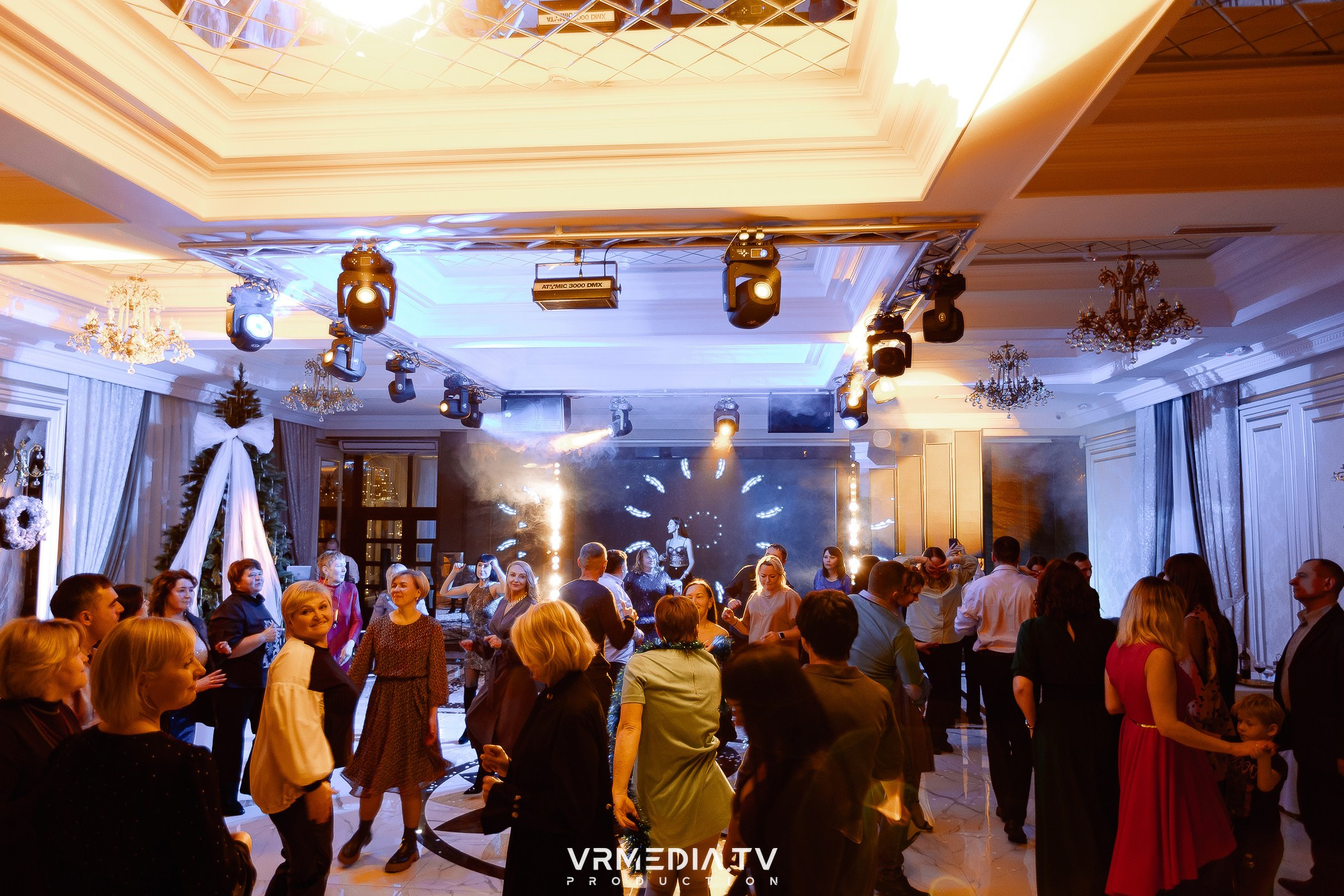 Новогодний вечер в ресторане «Лазурный Берег»