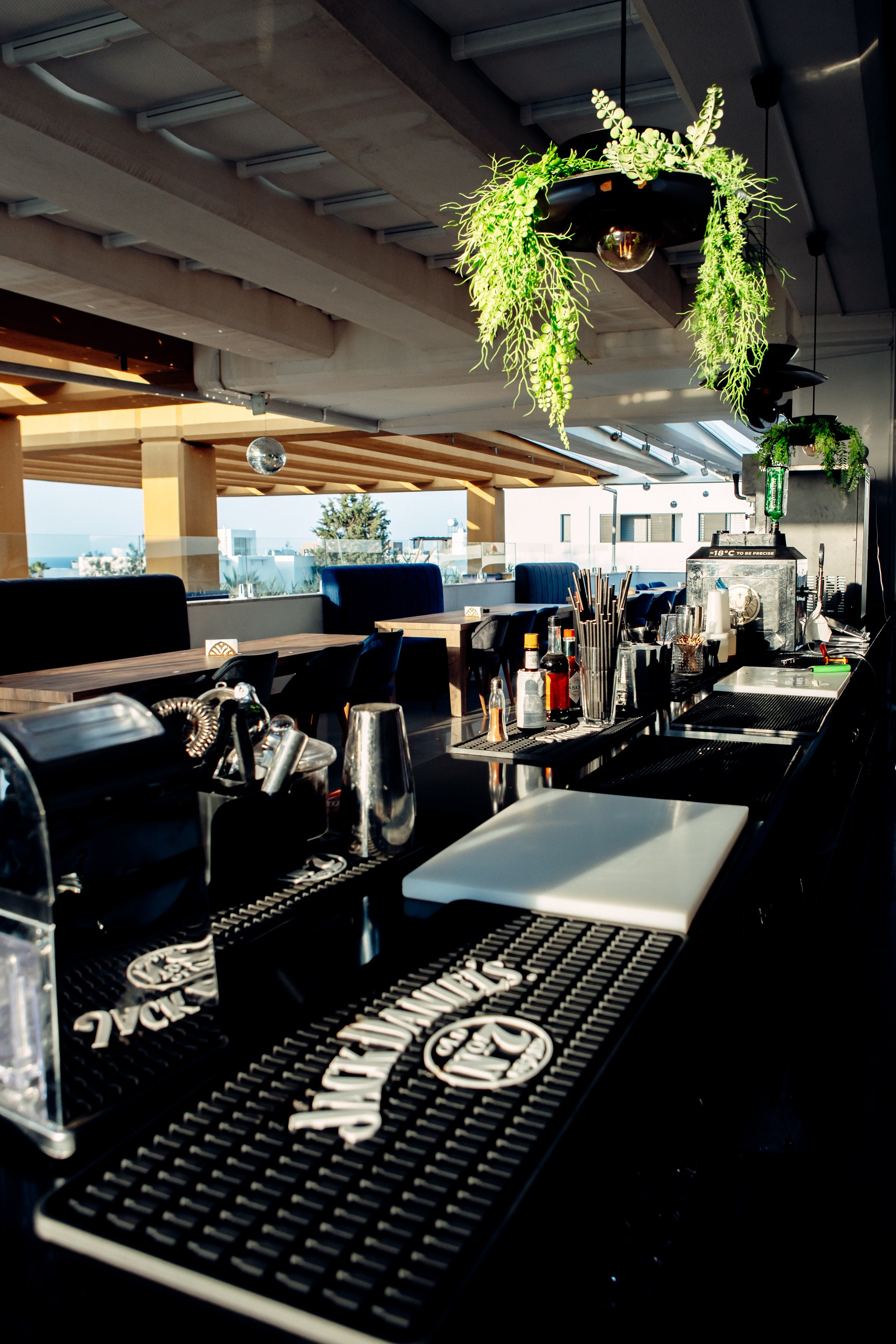 Orlando Starlux. Photographer in Batumi, Georgia Pavel Sharnikov