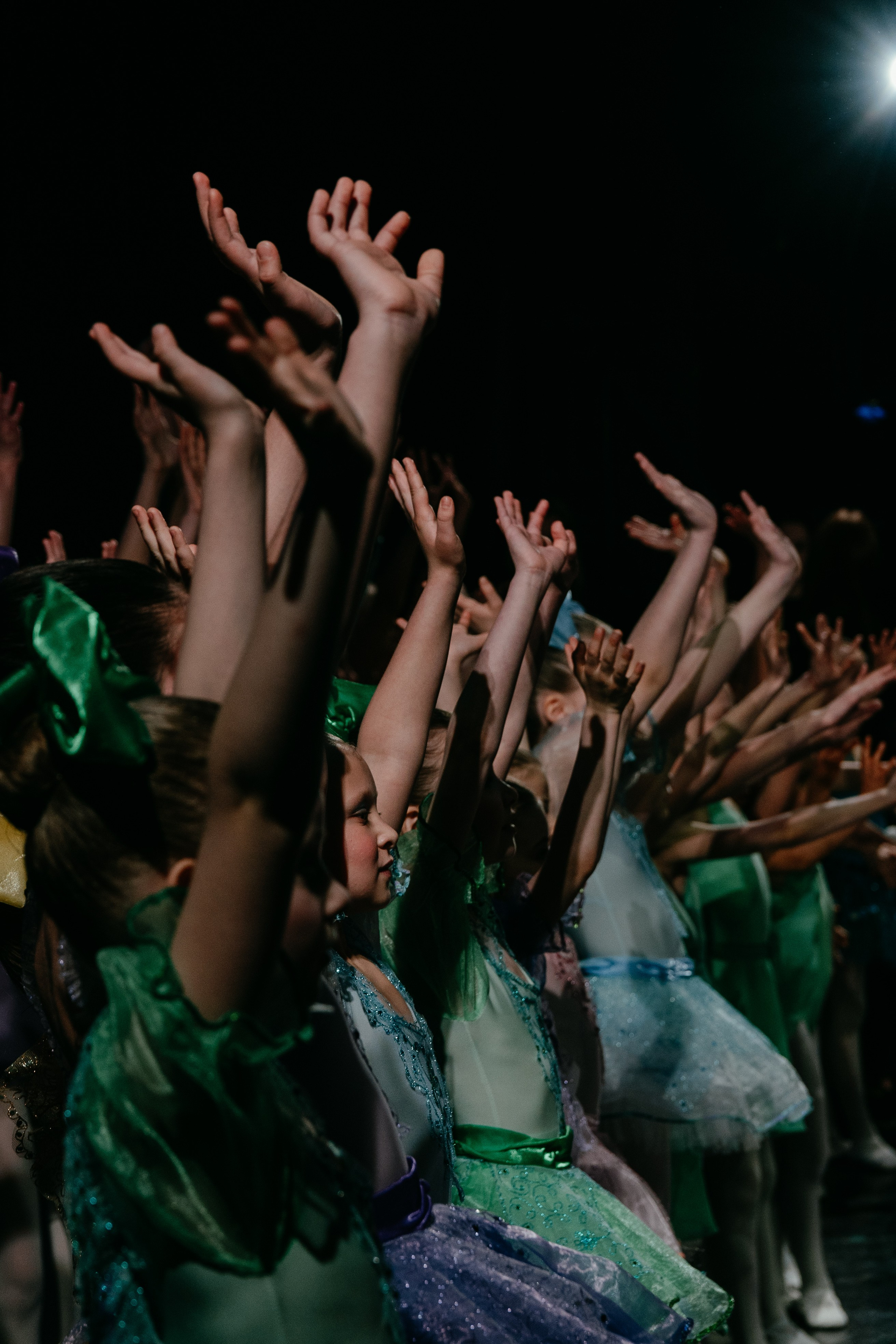 Закулисье. Студия Ксении Белой. Репортажи, уличные и студийные съёмки в Москве