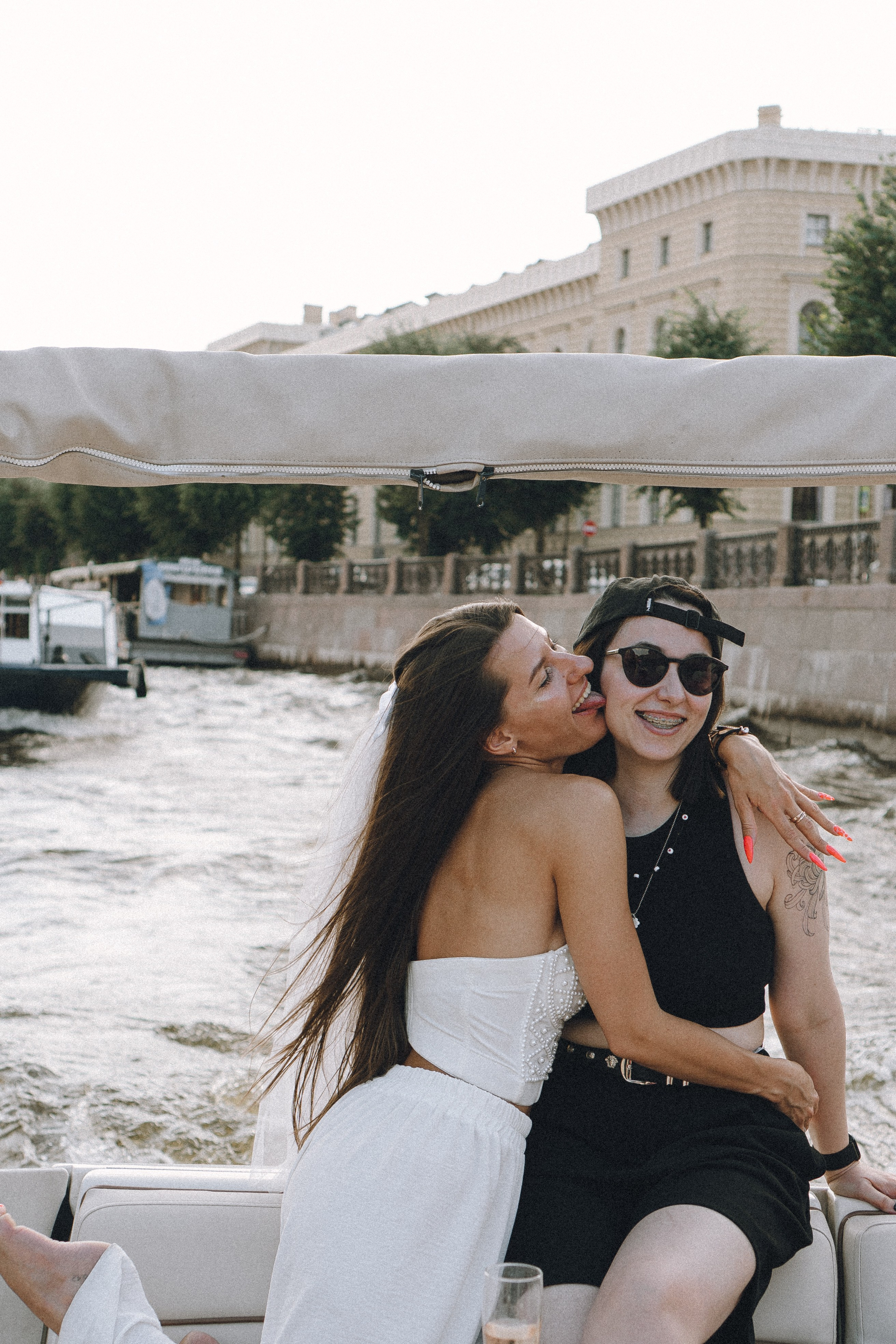 ДЕВИЧНИК НА КАТЕРЕ. Профессиональный фотограф, Санкт-Петербург — Виктория Богомолова