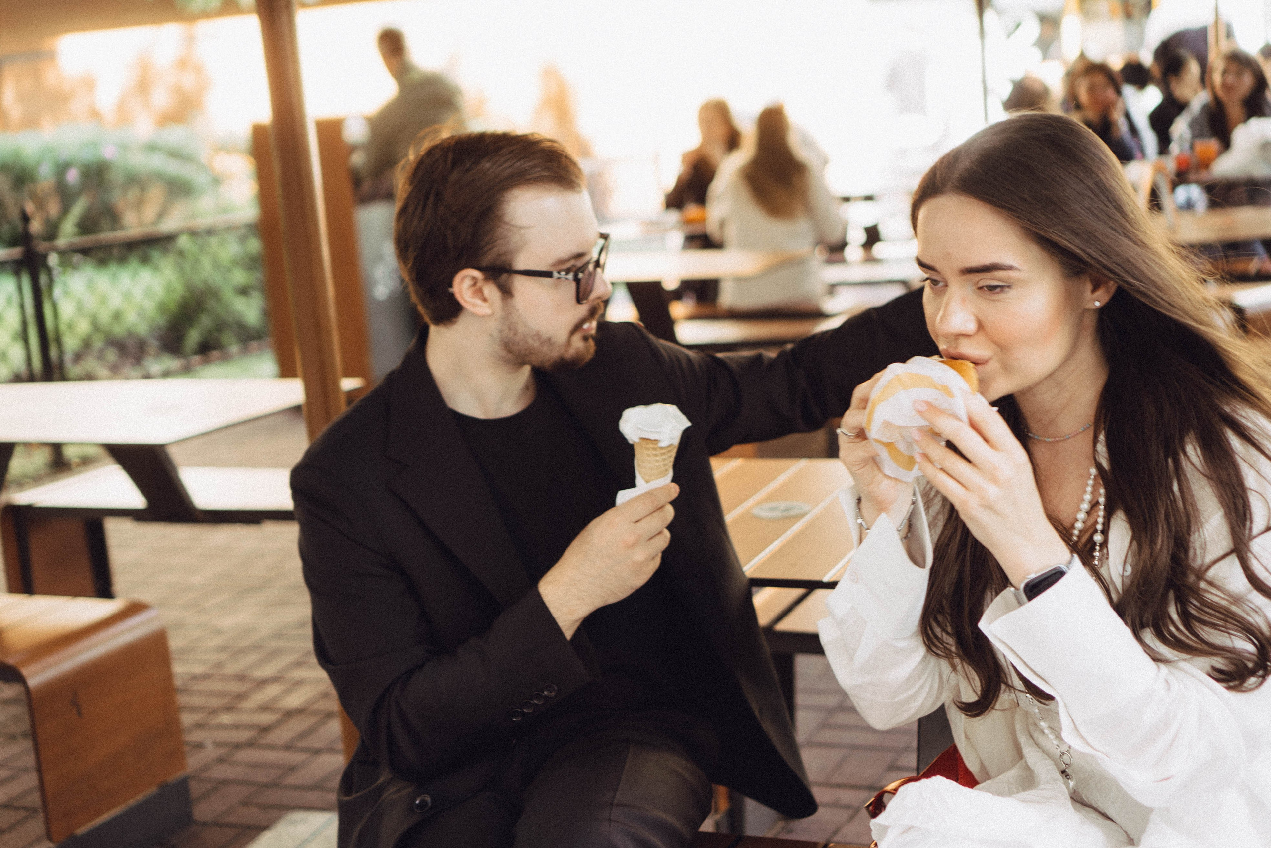 СВАДЕБНАЯ СЬЕМКА В ПАРКЕ ПОБЕДЫ И ПРОГУЛКА ПО МОСКОВСКОМУ ПРОСПЕКТУ. Профессиональный фотограф, Санкт-Петербург — Виктория Богомолова