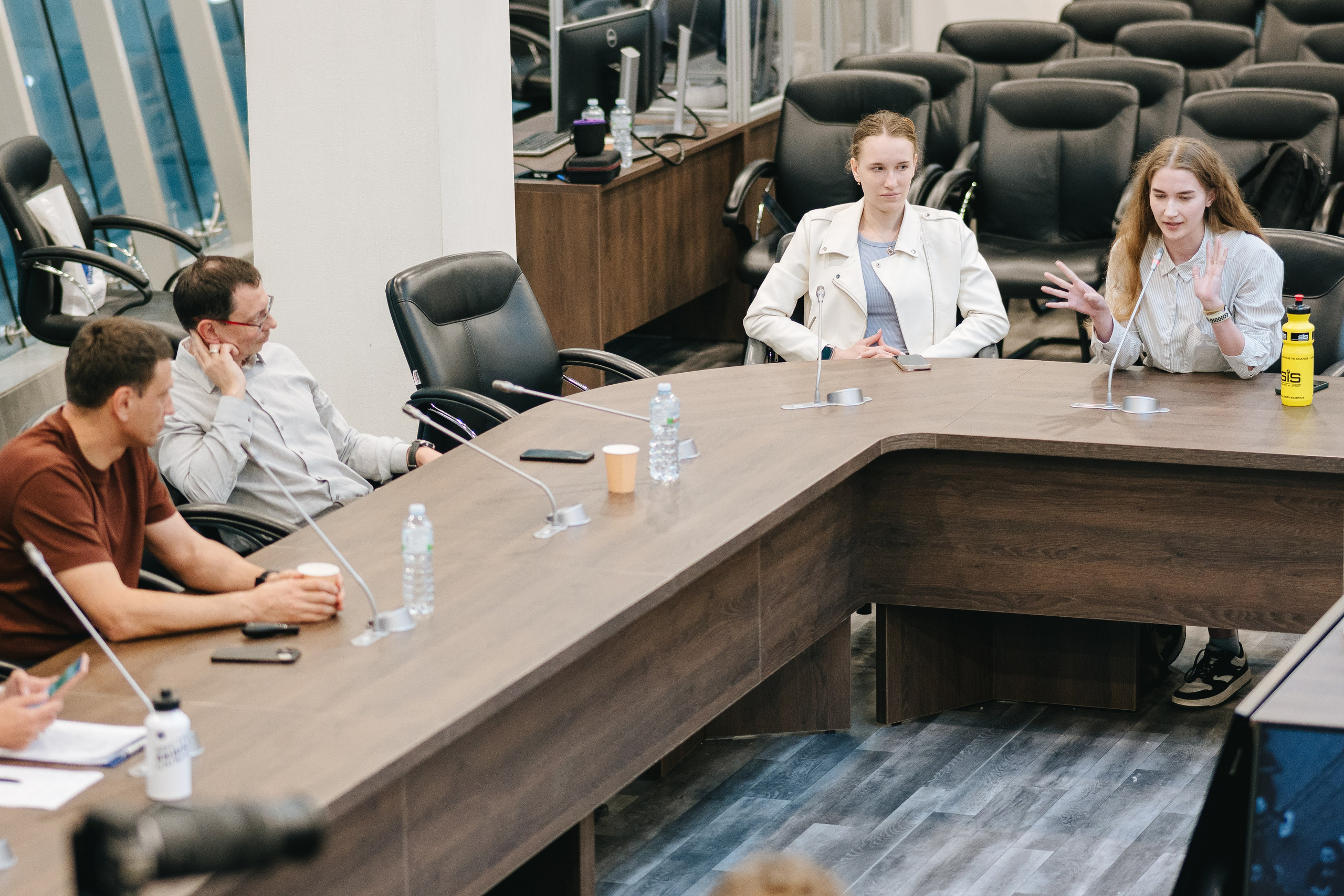 Встреча с Дмитрием Тарасовым. Даниил Сергеев: репортажный фотограф