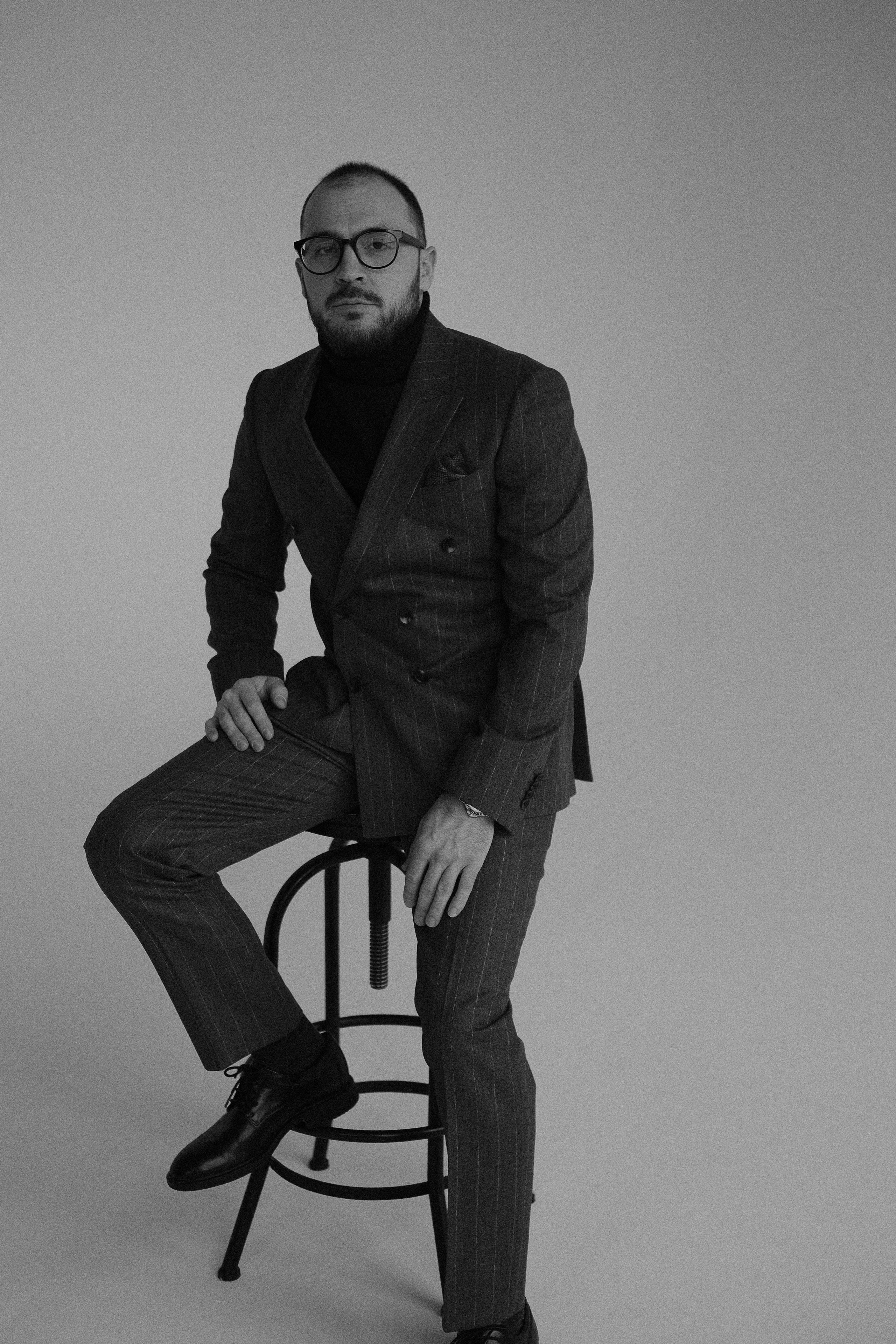 Александр. Главная