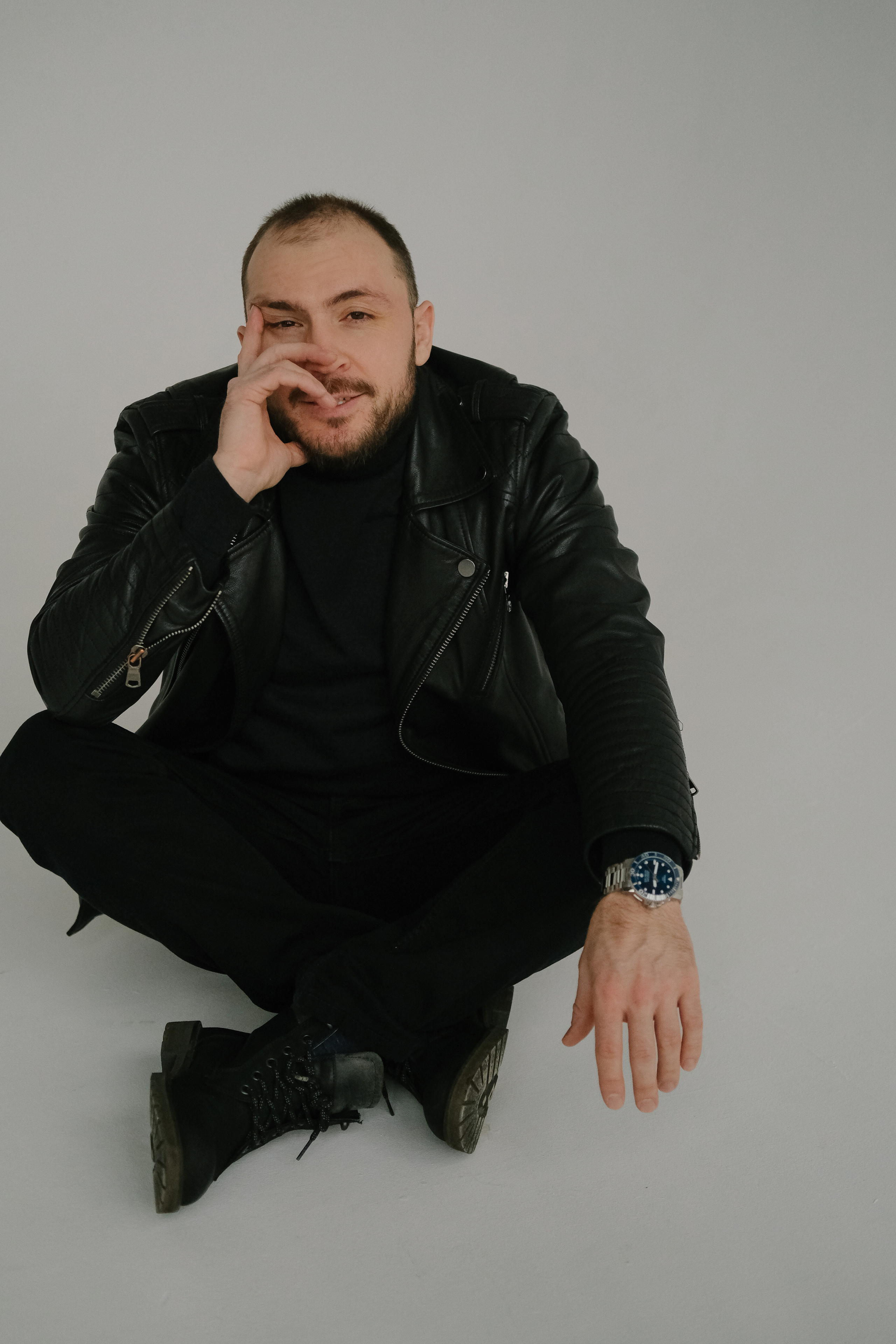 Александр. Главная