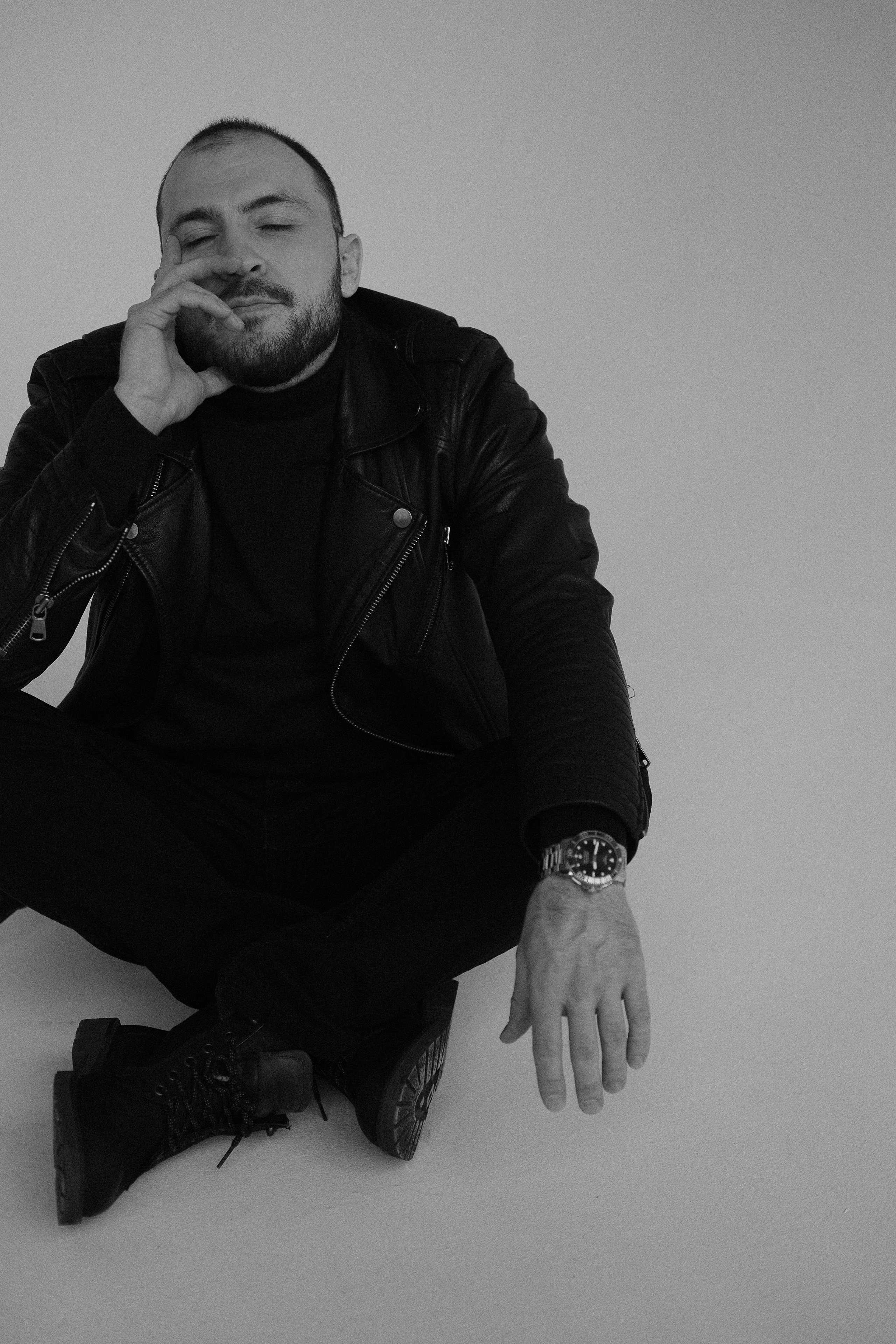 Александр. Главная