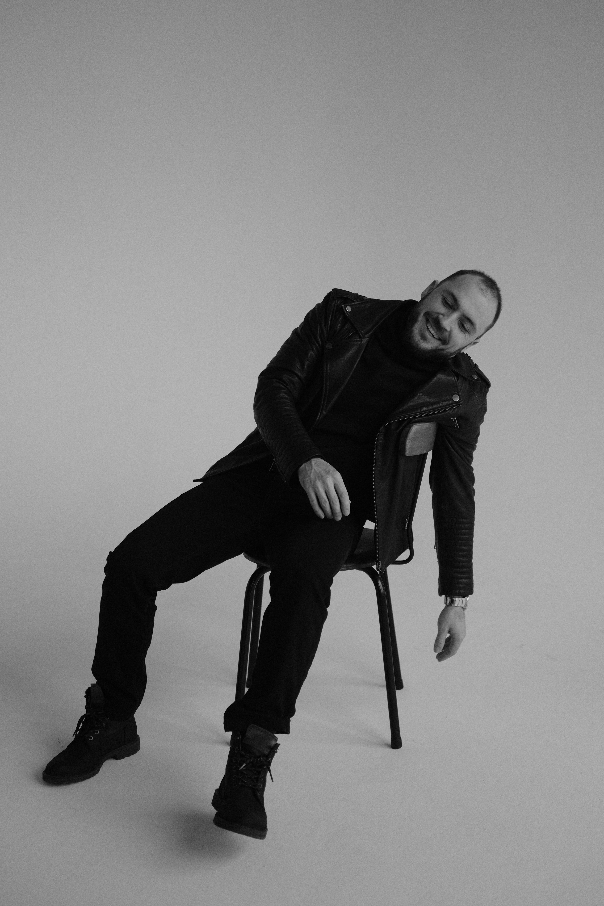 Александр. Главная