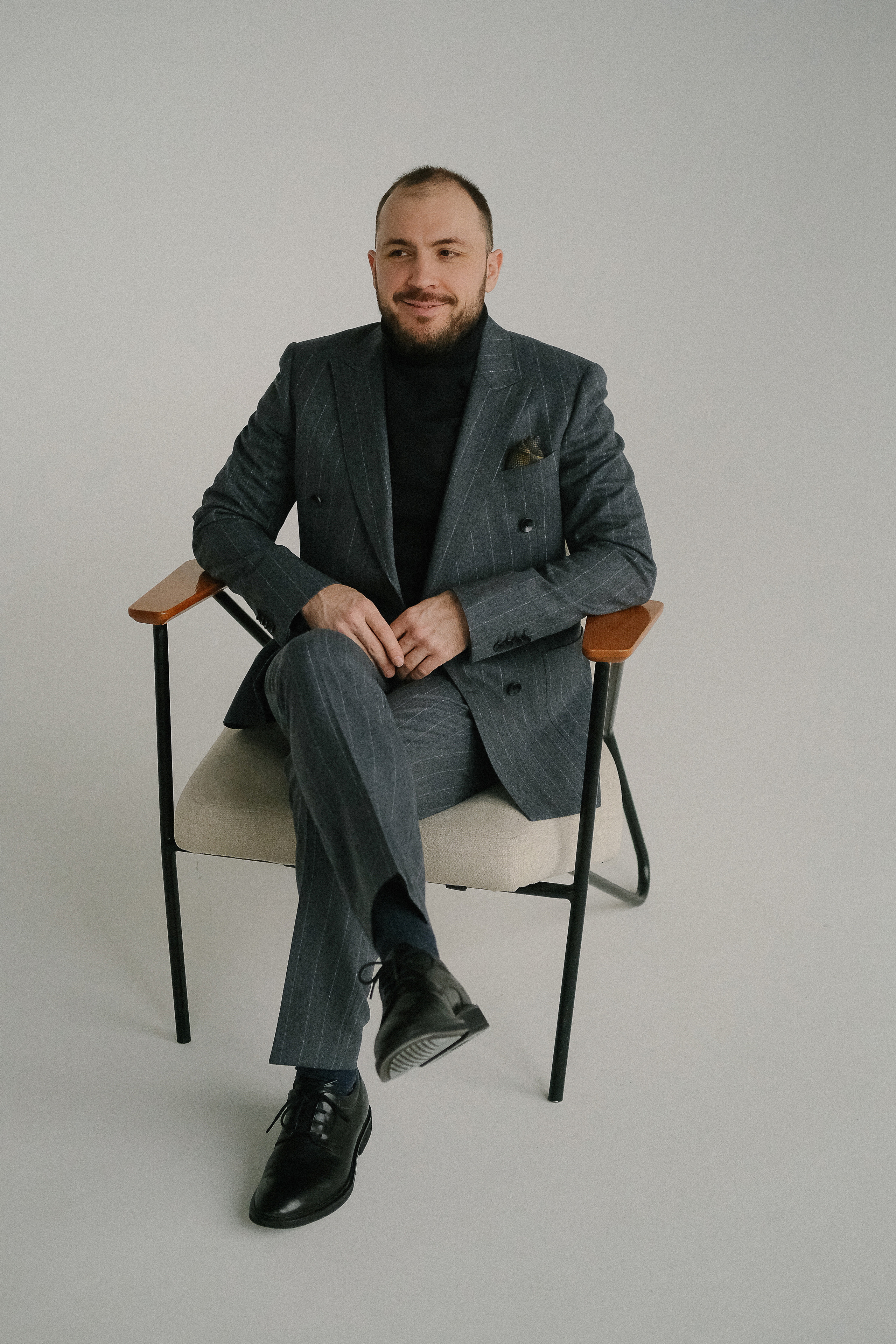 Александр. Главная