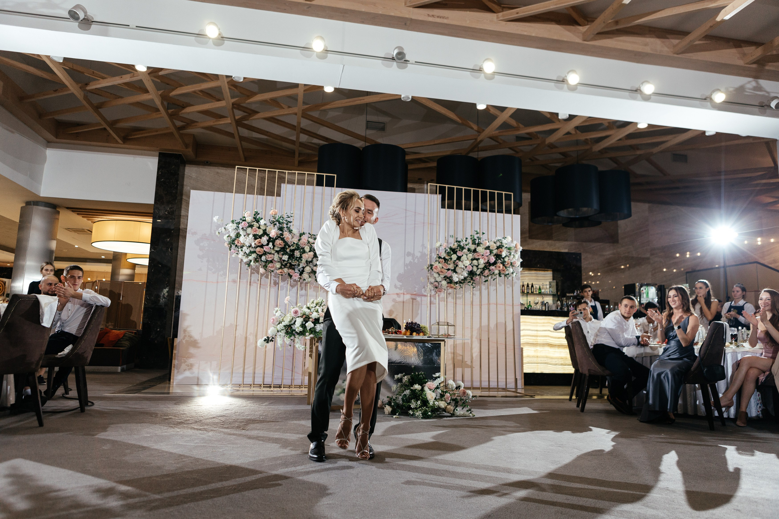 Свадебный фотограф Уфа — Руслан ГабдлисламовЖивые эмоции, красивые кадры, воспоминания на всю жизнь.Работаю по всей Республике Башкортоста. Свадебный фотограф Уфа Руслан Габдлисламов