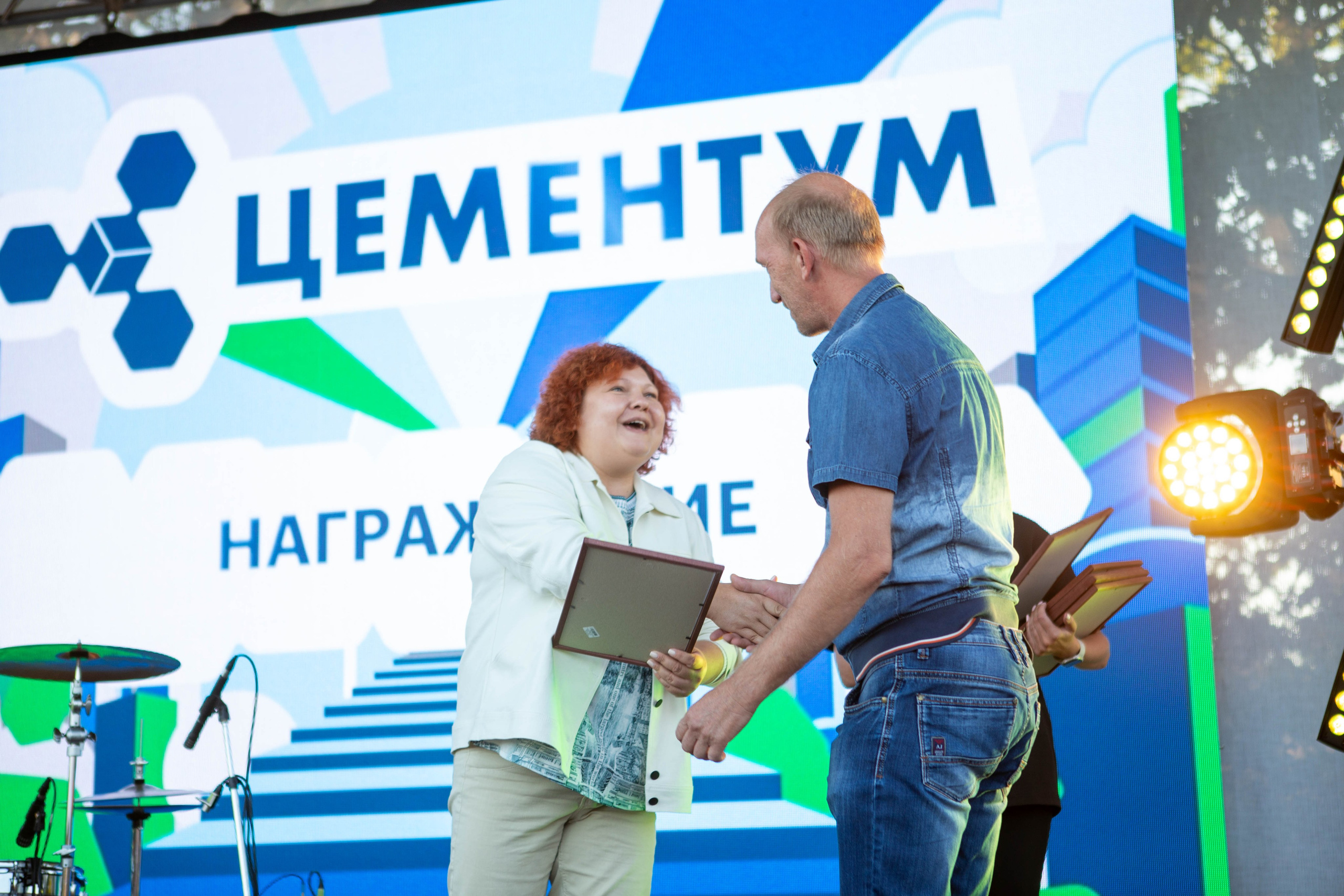 Корпоратив: «Цементиум». Свадебный и предметный фотограф Ренат Каламперов
