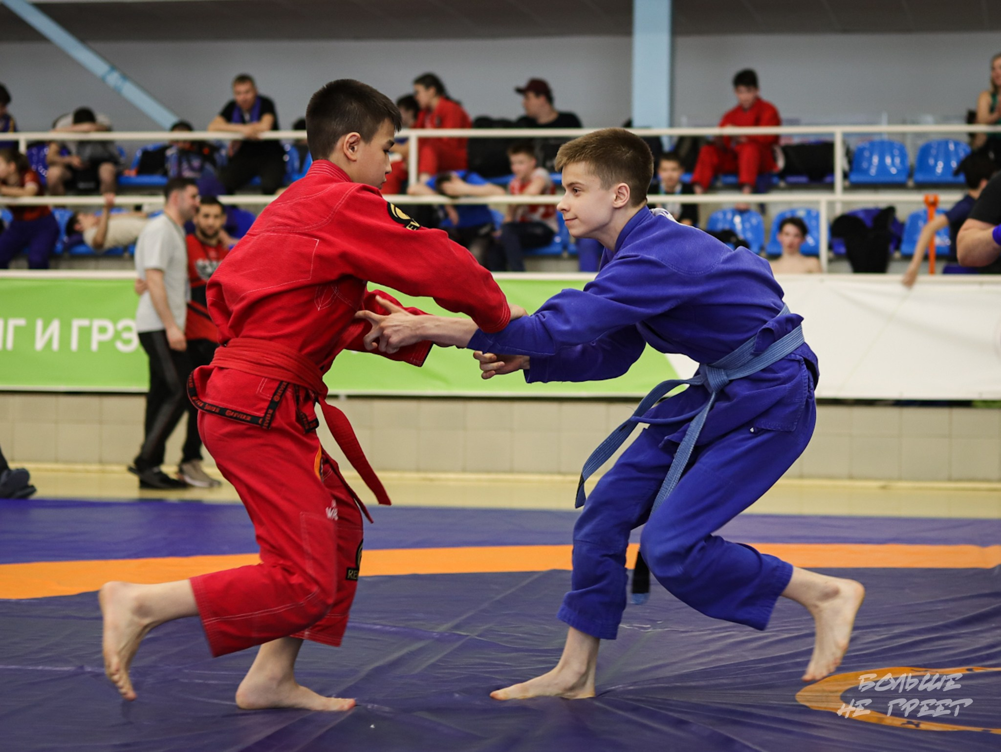 ПЕРВЕНСТВО УРФО ПО СПОРТИВНОЙ БОРЬБЕ ГРЭППЛИНГ И ГРЭППЛИНГ-ГИ. Больше не греет