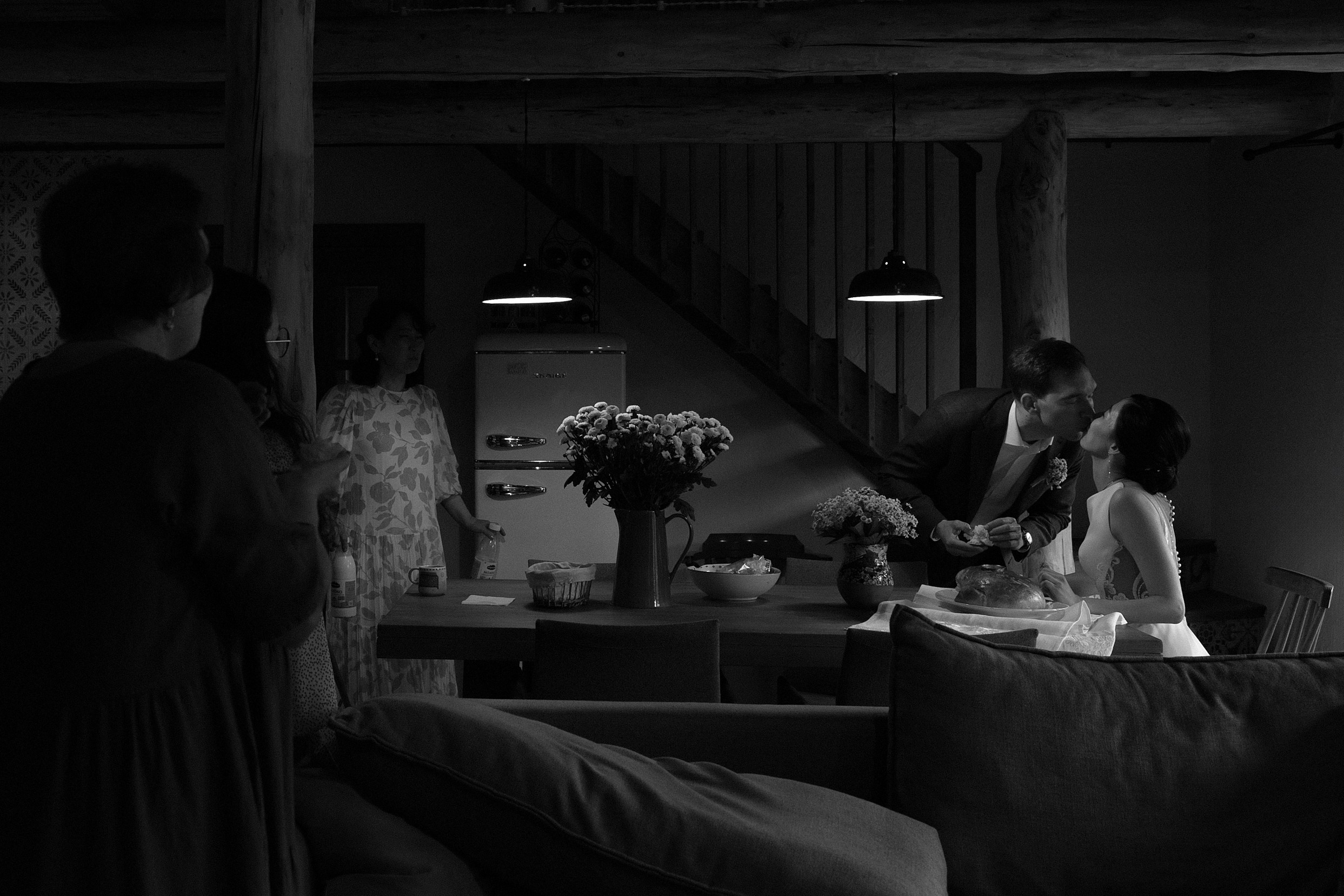 Людмила и Степан. Венчание в Суздале. Свадебный фотограф Аня Милграм