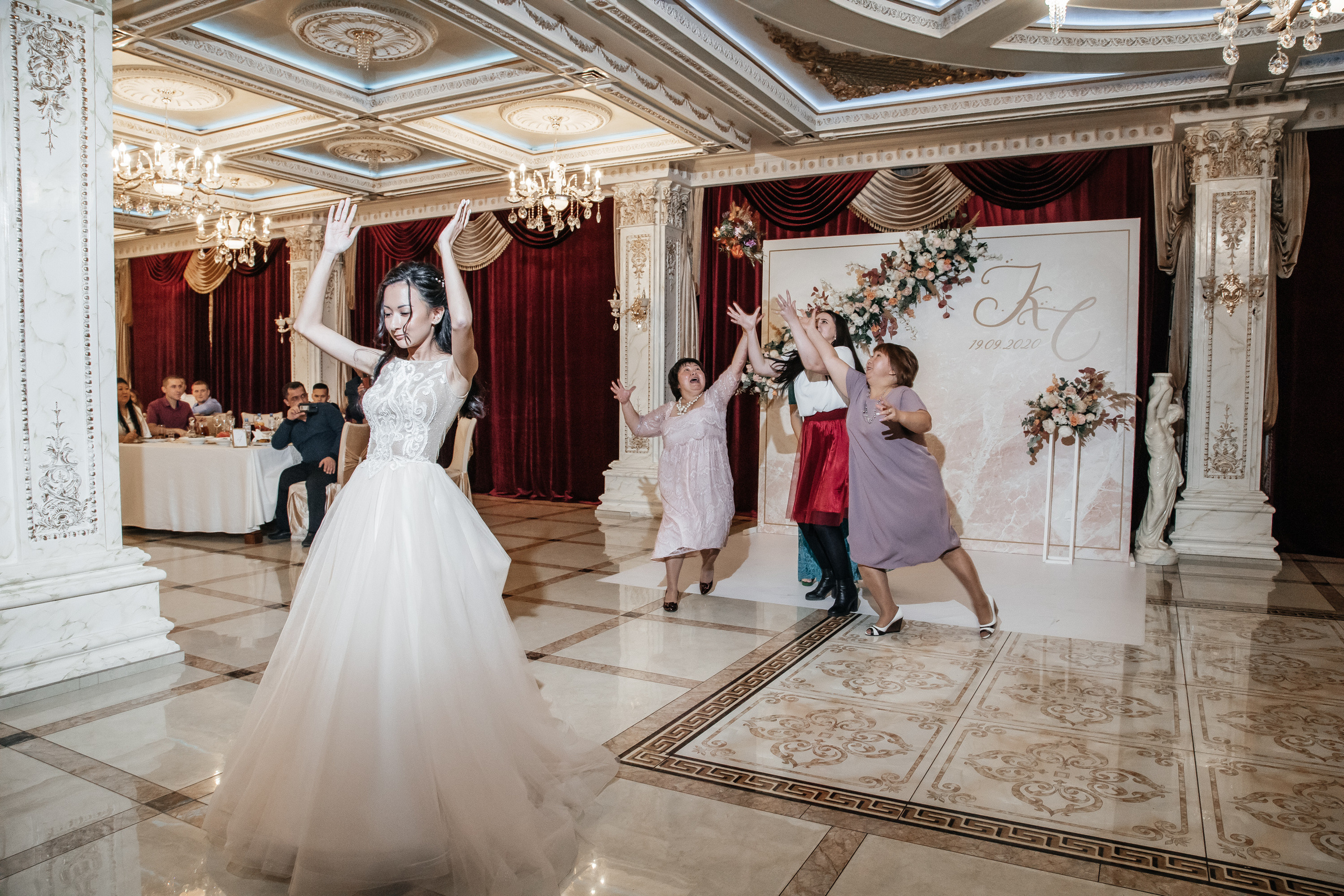 Кирил и Соня. Свадебный  фотограф Новосибирск