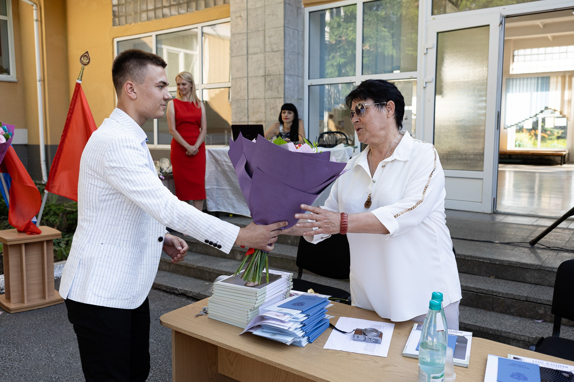 Фотосъёмка выпускного в школе. Свадебный фотограф, фотосъемка в Крыму, Севастополе, Симферополе, Ялте