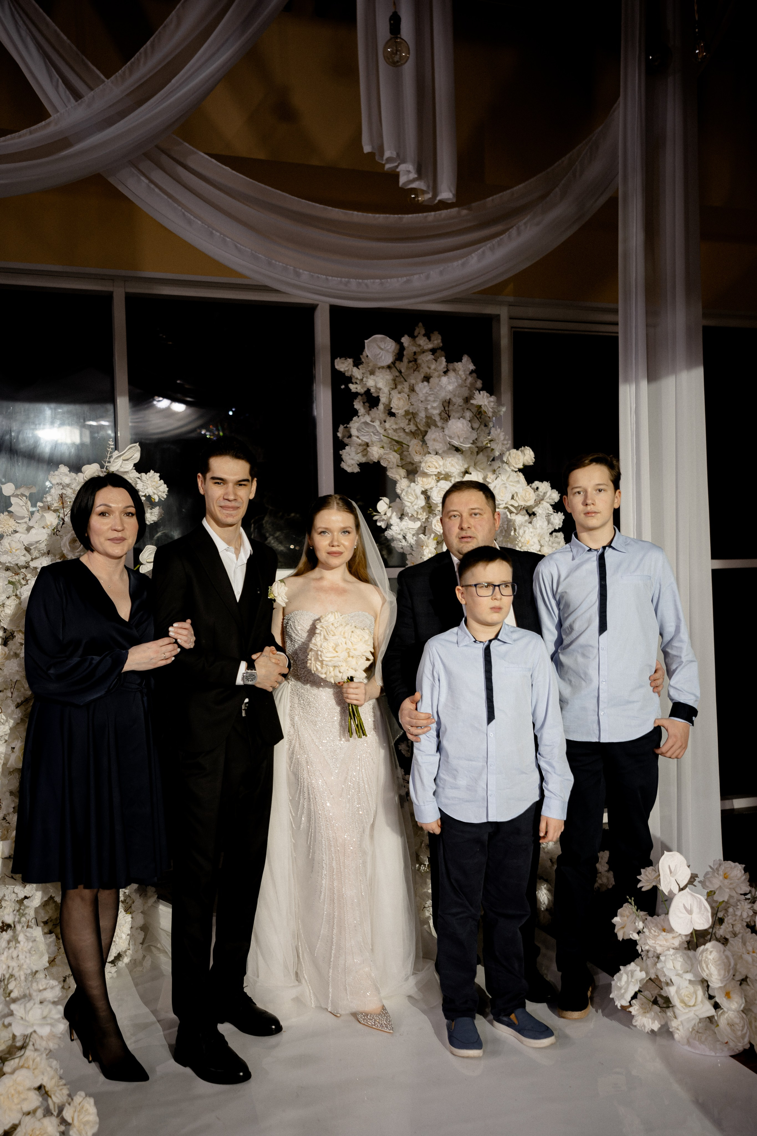 СВАДЕБНАЯ СЬЕМКА СБОРОВ В ОТЕЛЕ И ВЫЕЗД НА ЦЕРЕМОНИЮ (СНЯТО В СИБИРЕ В НИЖНЕВАРТОВСКЕ). Профессиональный фотограф, Санкт-Петербург — Виктория Богомолова