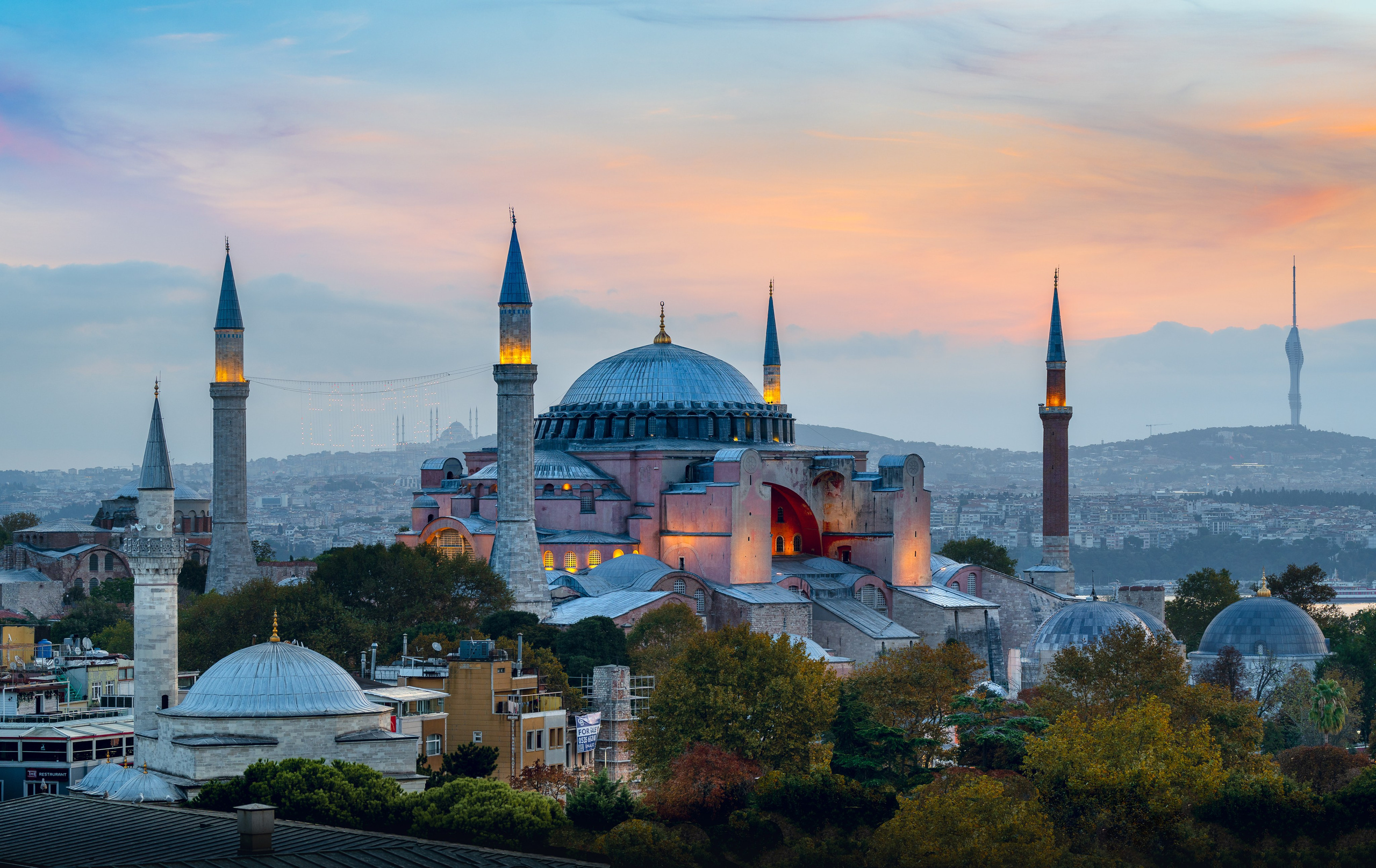 Istambul. Serge Sadov about landscape, cityscape, travel