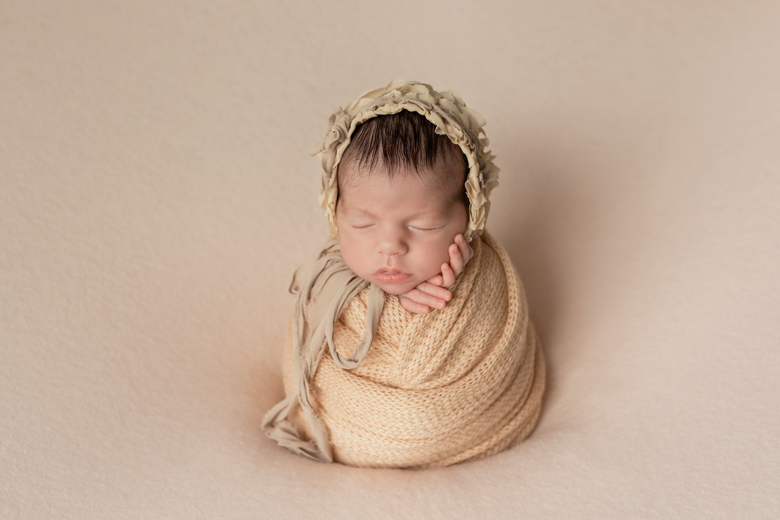 PH @annelepchenko. Retoucher Aleksmokh