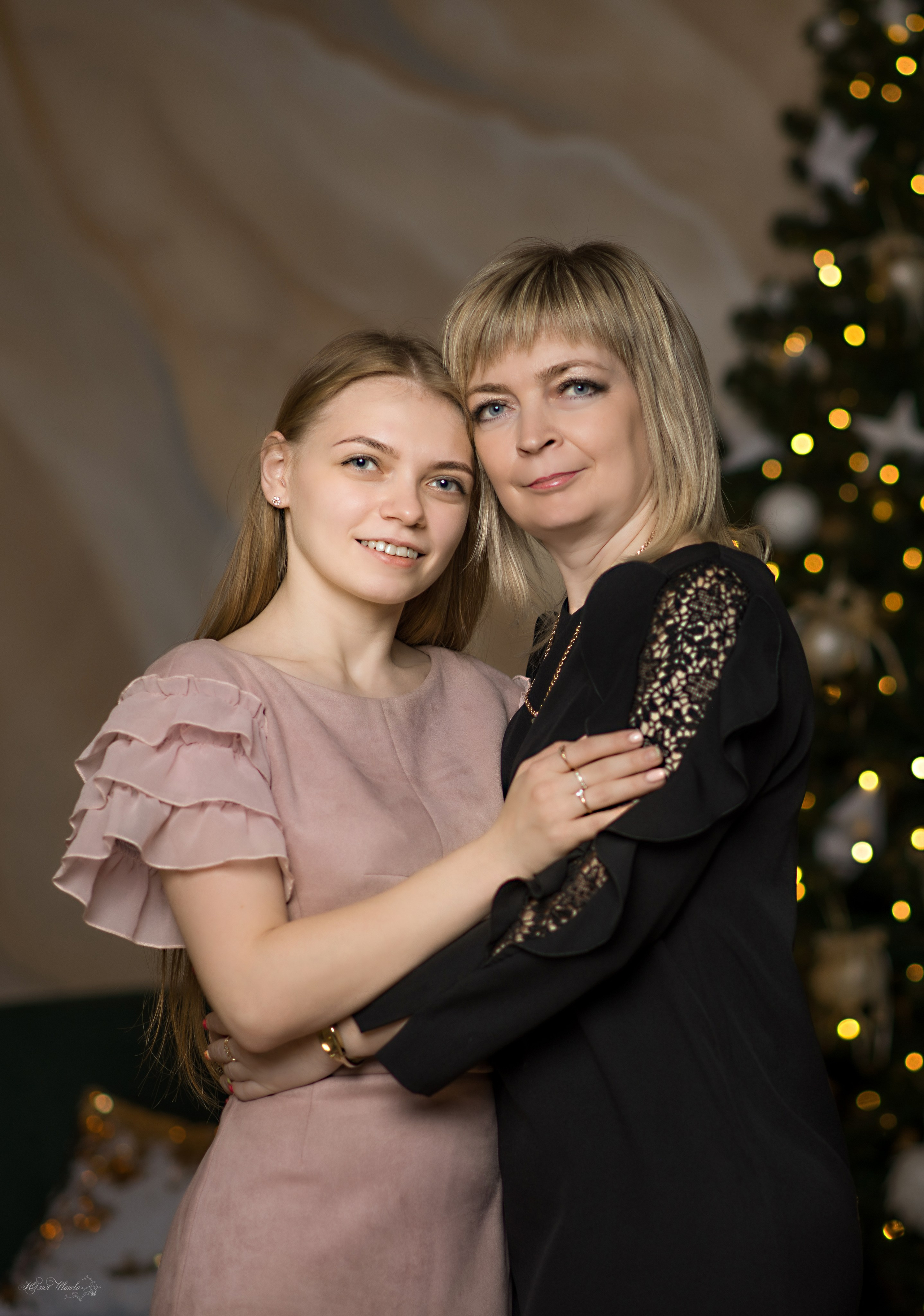 Семейная новогодняя. Конный фотограф в Саратове Юлия Иванова