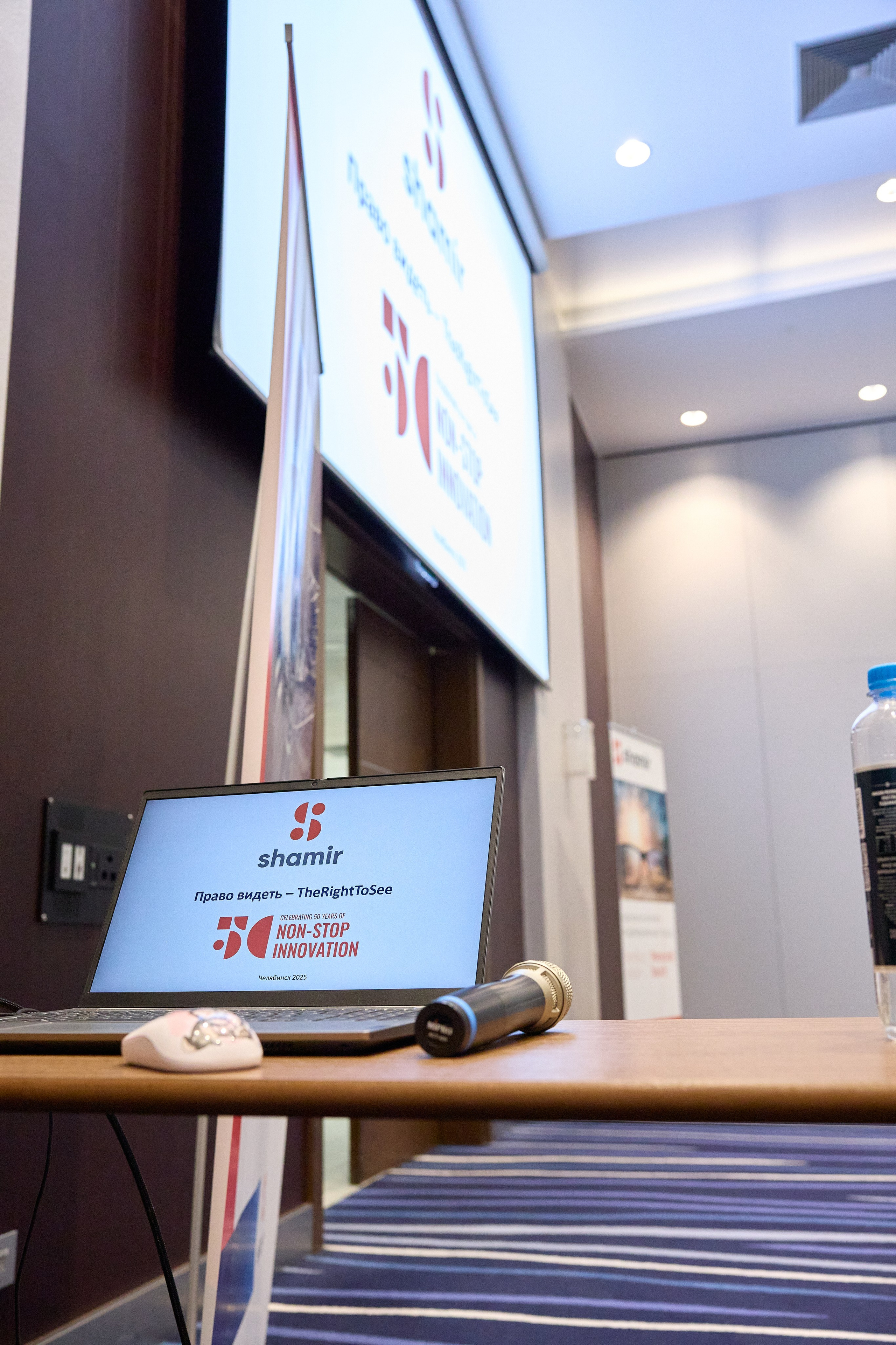 Выставки, открытия, конференции. Предметный и репортажный фотограф Алексей Кротов