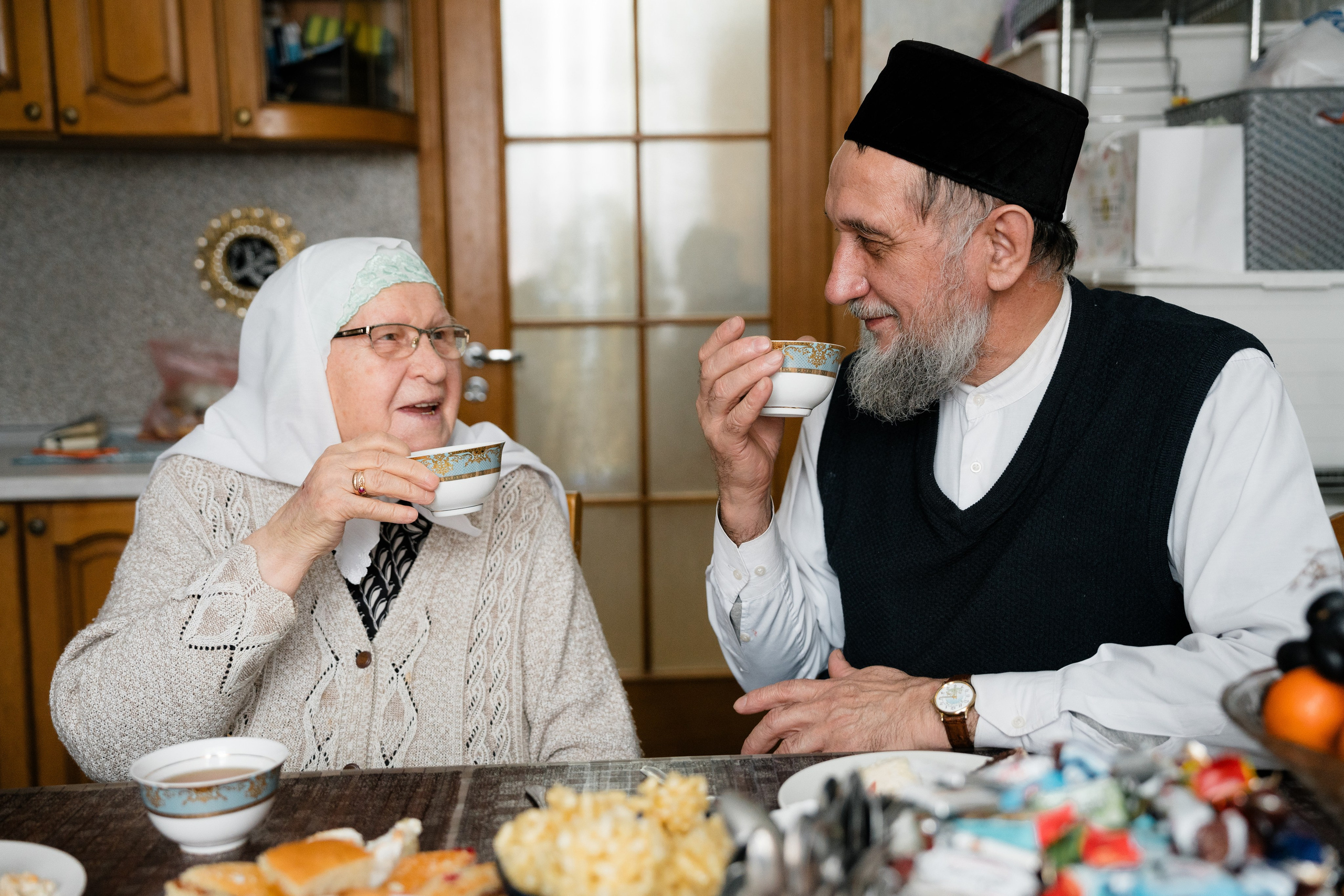 Талип Хазрат. Katya Schou