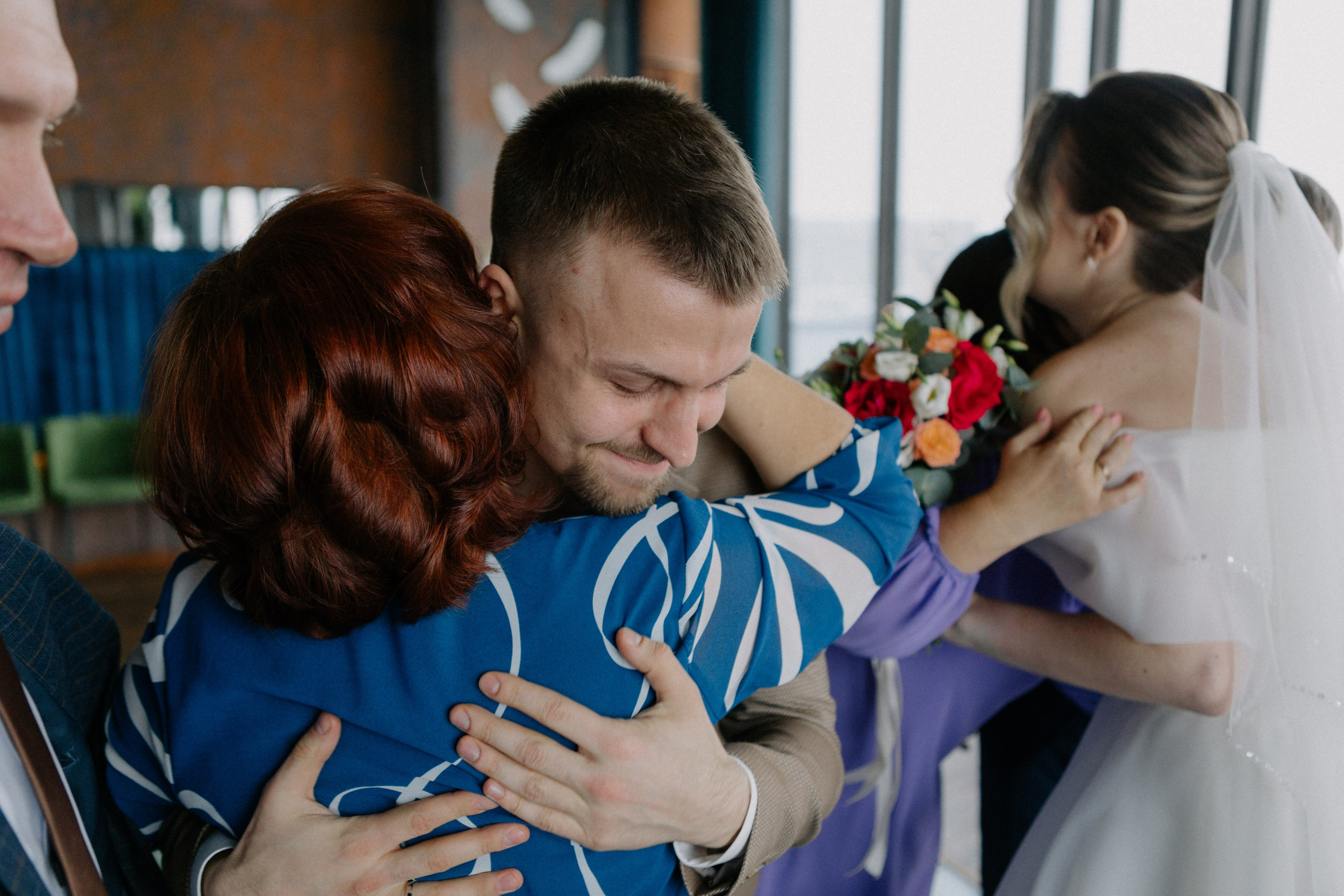 Ксюша и Илья. Утро в отеле роспись в Birds. Свадебный и портретный фотограф в Москве Анастасия Масюк