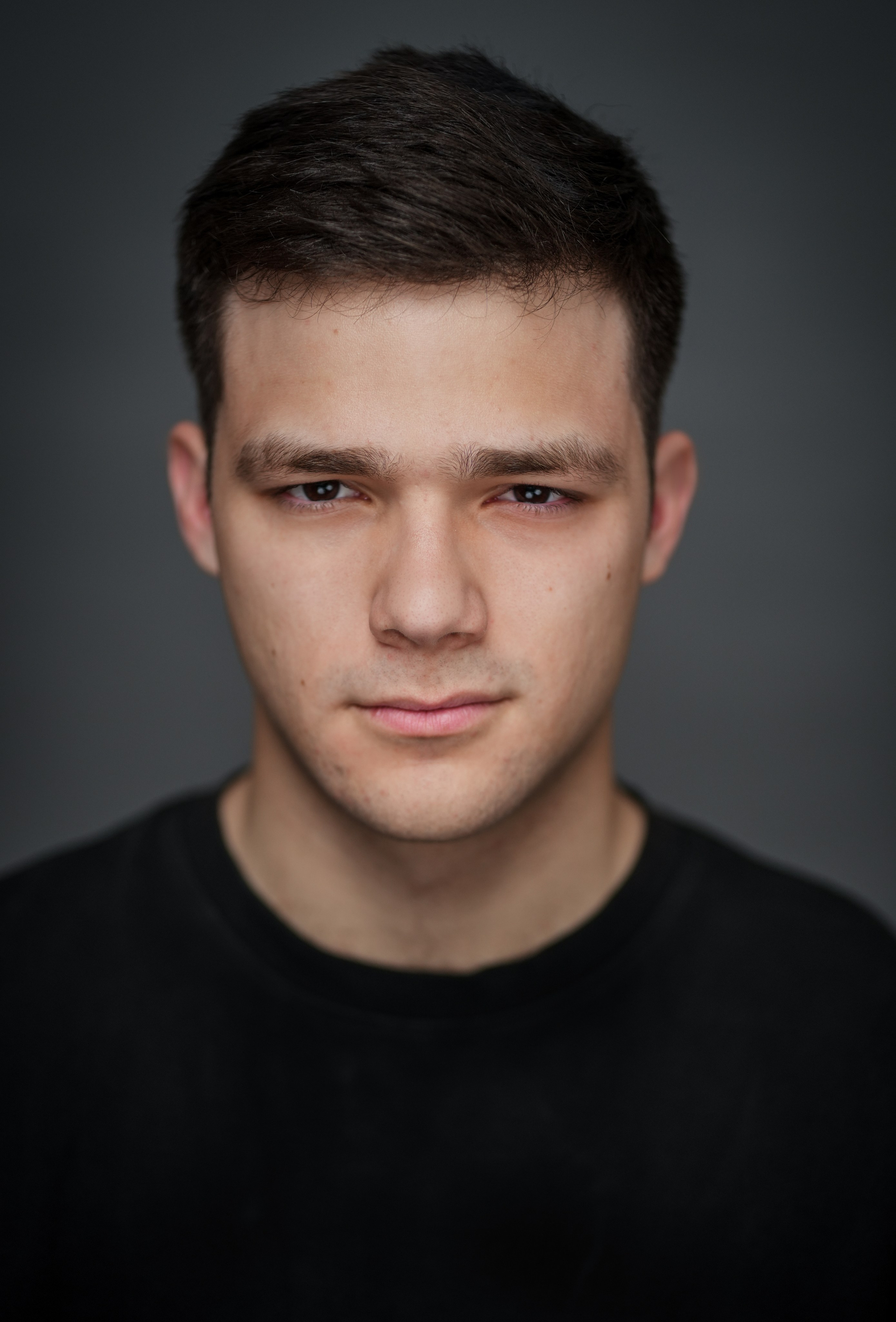 Актер Александр Овчаров. Съёмка актёрского портфолио в Москве, фотограф Игорь Фомин