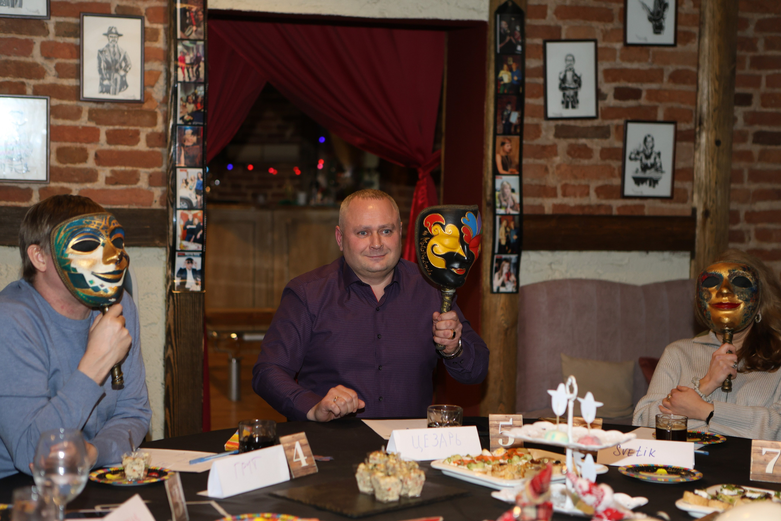 Фотограф на игру Мафия в Санкт-Петербурге. Фотограф Санкт-Петербург Андрей Кострикин|PHOKYSVTEBE