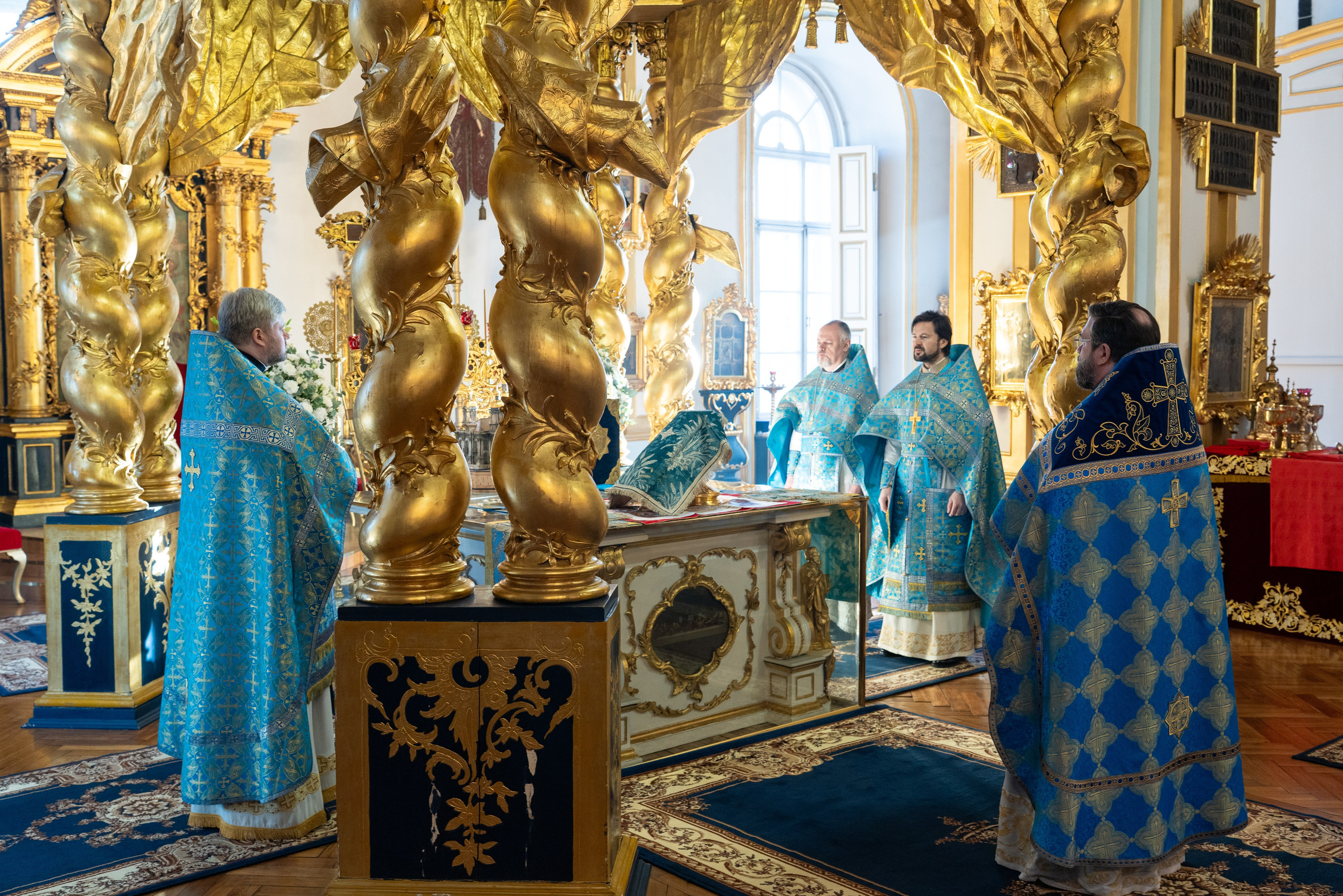 Неделя мясопустная, о Страшном Суде. СРЕТЕНИЕ ГОСПОДА БОГА И СПАСА НАШЕГО ИИСУСА ХРИСТА. НИКОЛО-БОГОЯВЛЕНСКИЙ МОРСКОЙ СОБОР