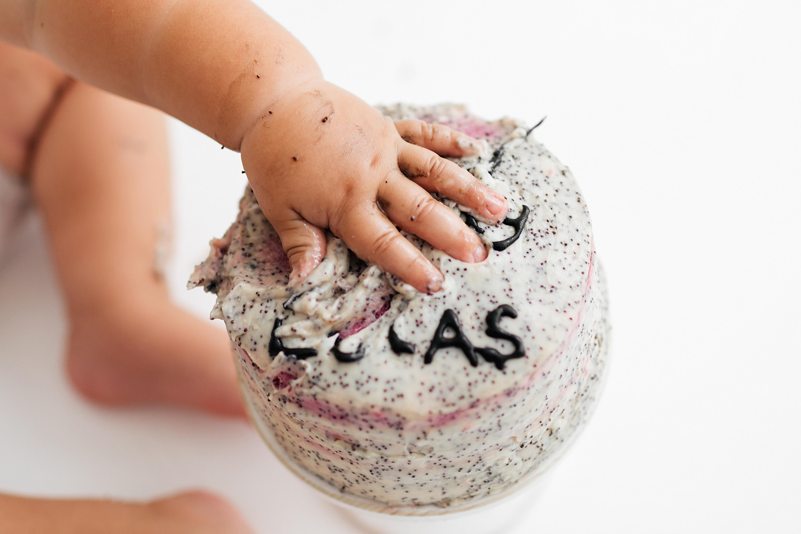 Первый годик в стиле Микки Мауса. Детская фотостудия «Лиммеридж» в Санкт-Петербурге